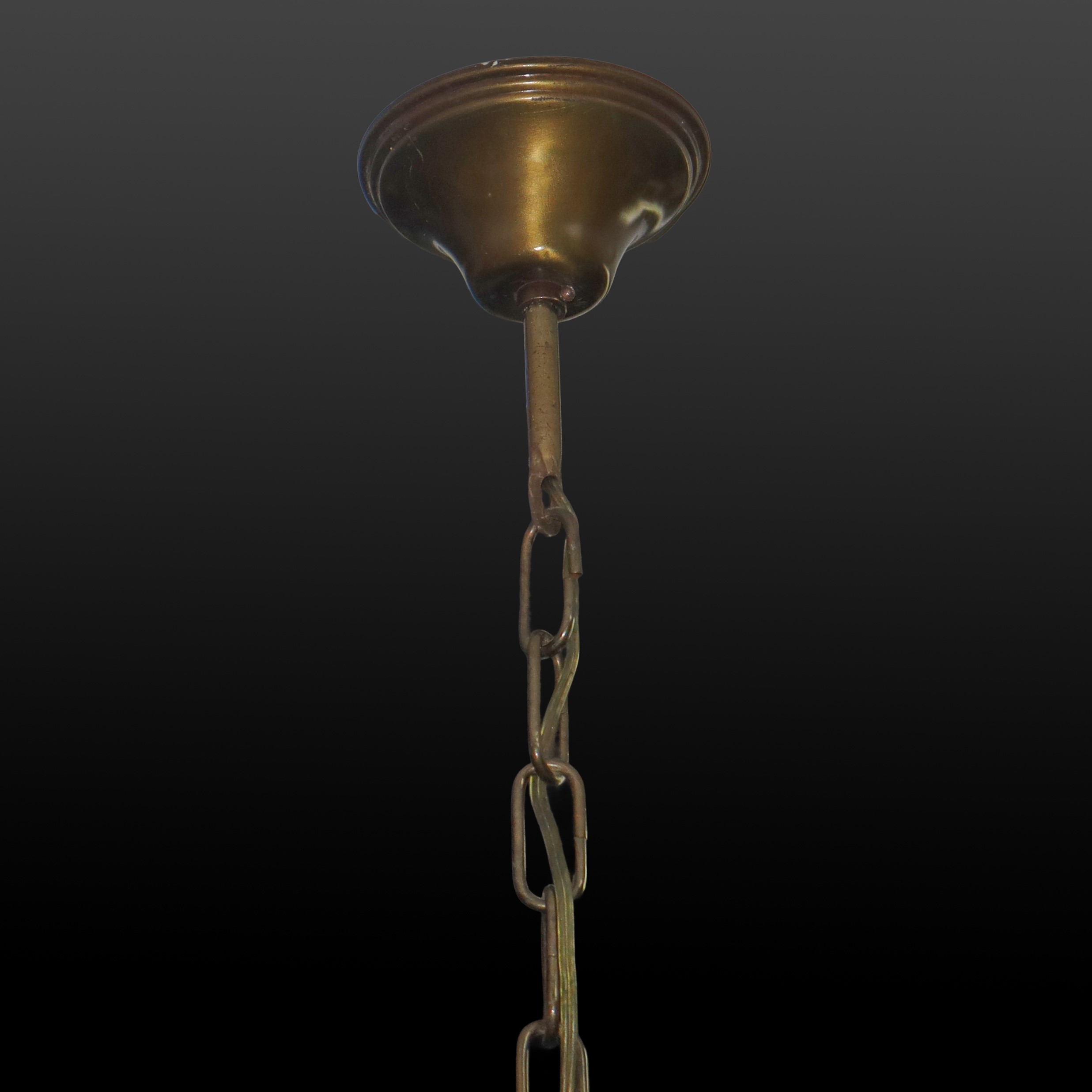 Lampadario a sospensione in metallo dorato