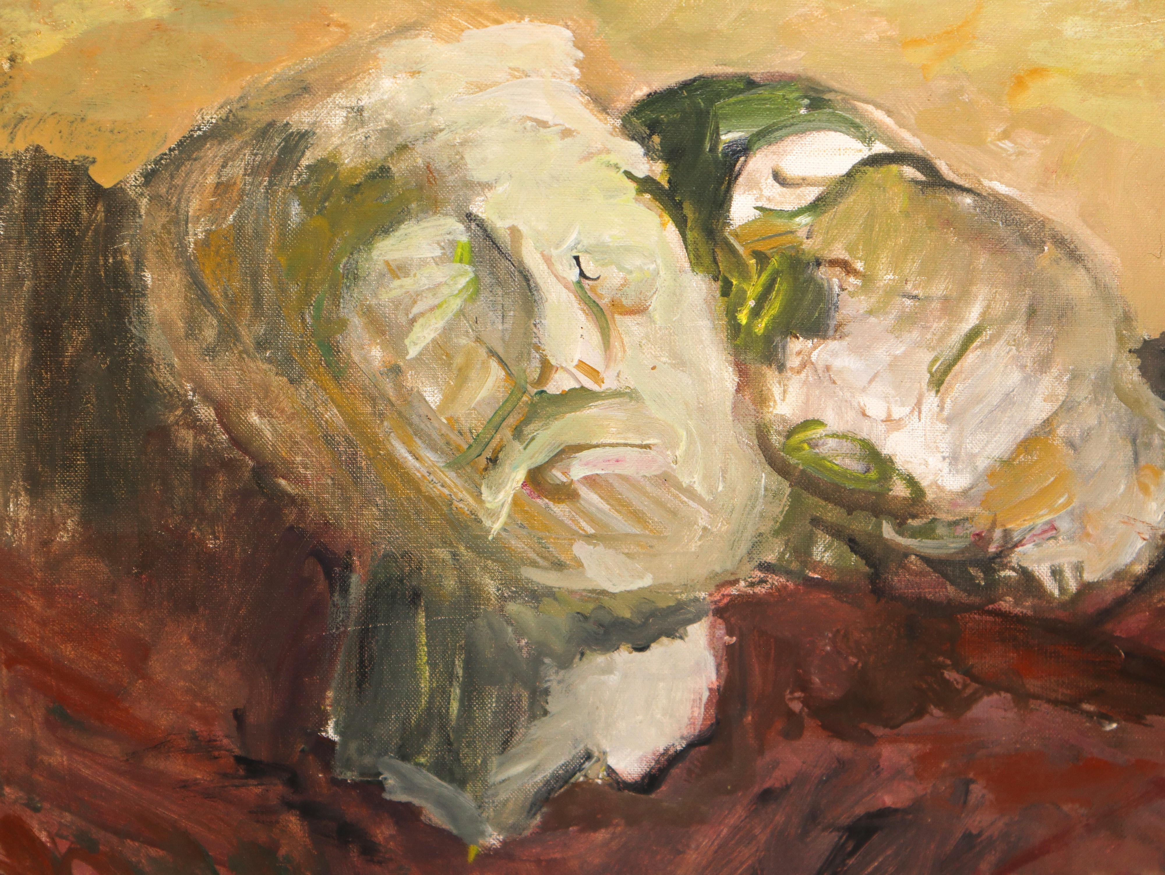 Natura morta con scultura e vaso con fiori