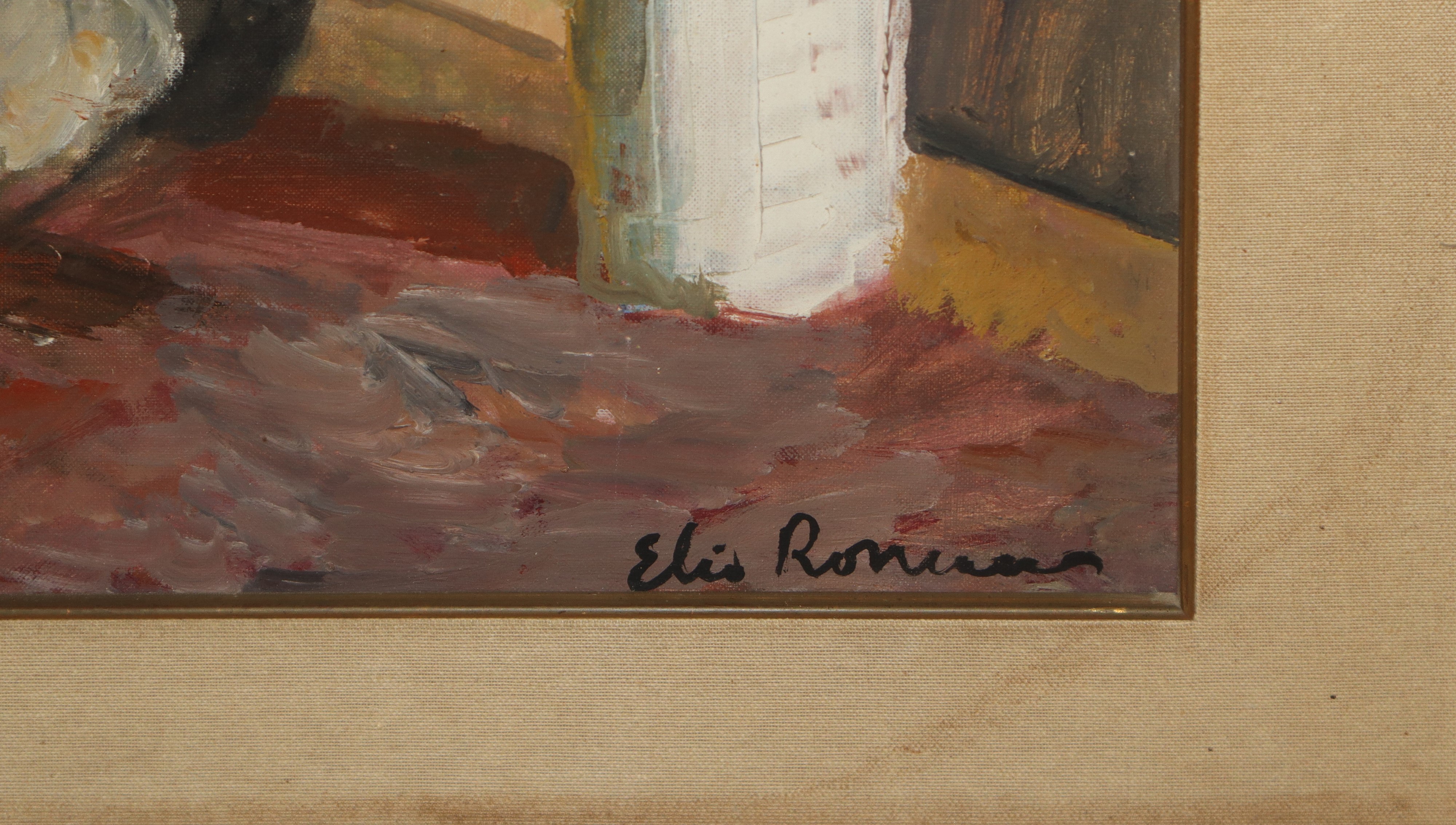 Natura morta con scultura e vaso con fiori