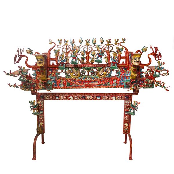 Lorenzo Salamone - Polychrome painted spindle case with paladins in relief on iron support