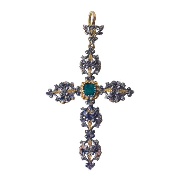 Crucifix in 750 yellow gold and silver with green stone