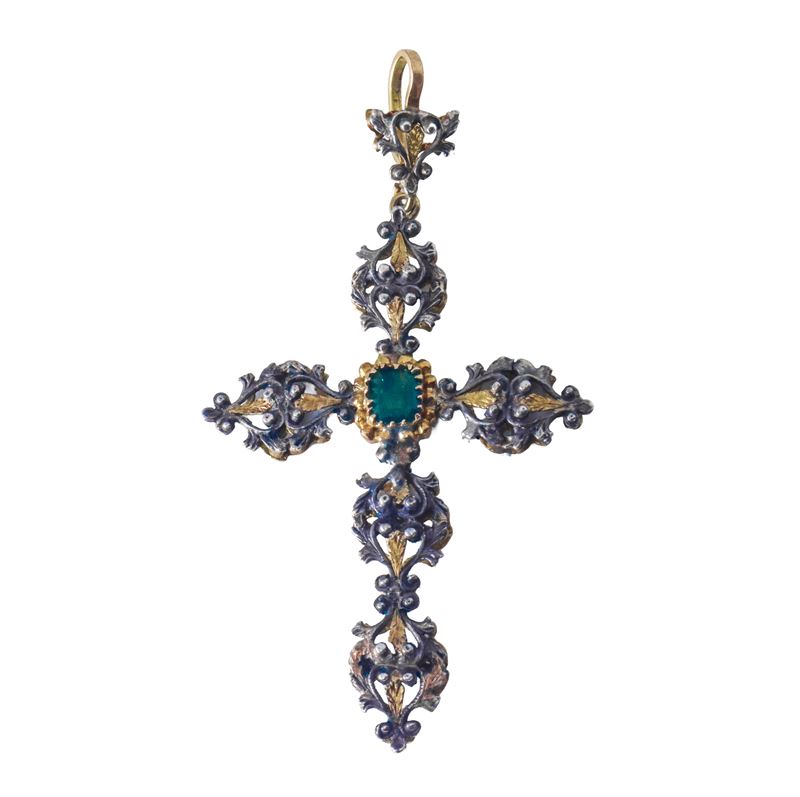 Crocifisso in oro giallo 750 e argento con pietra verde