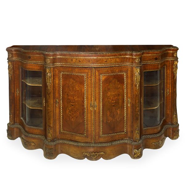 Grande etagere Napoleone III  in radica di noce con intarsi in legni chiari di tipo floreale e bronzi applicati