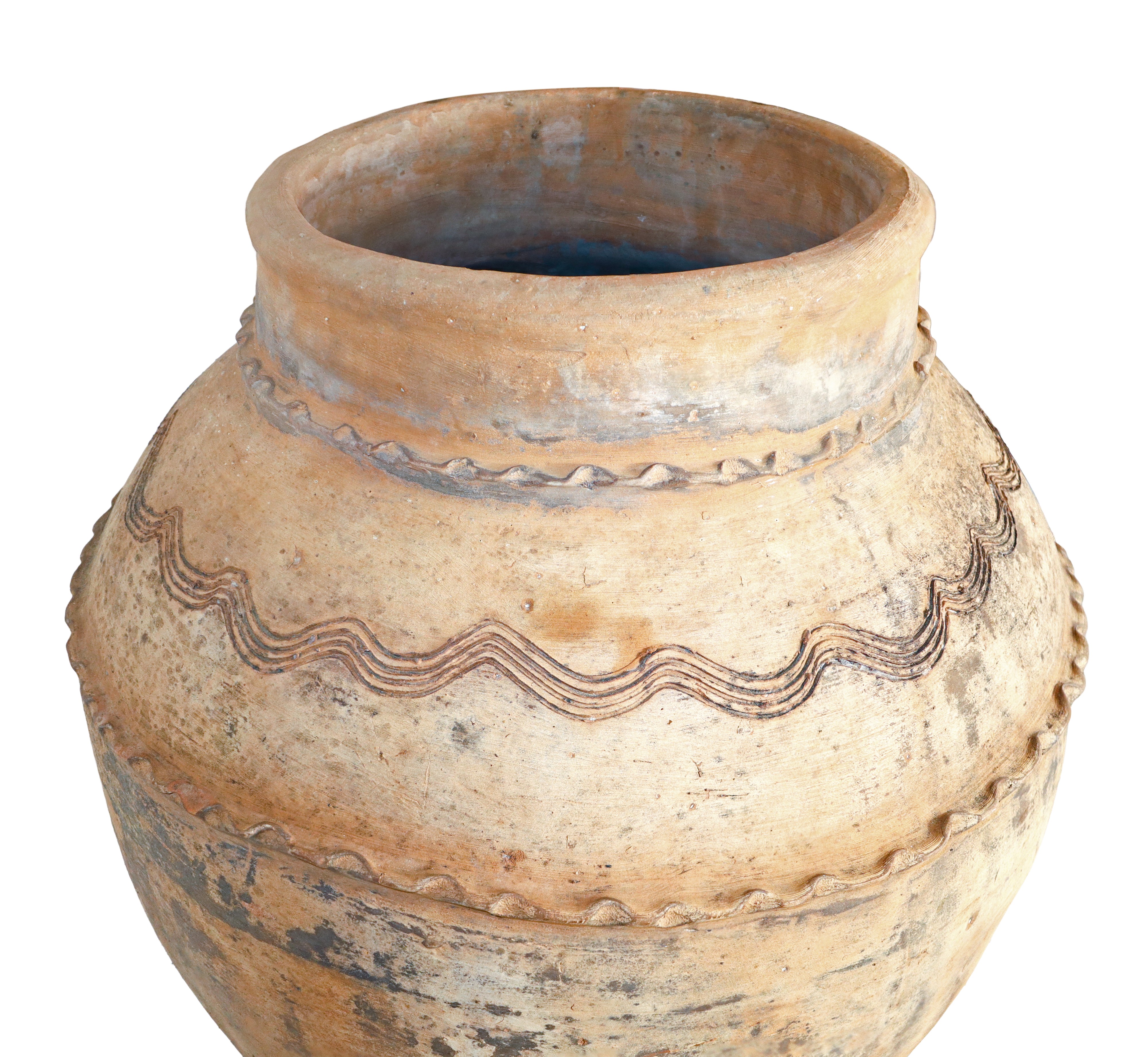 Giara in cotto con scanalature sotto il collo con base in ferro