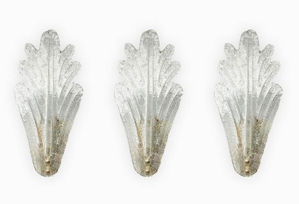 Zonca, gruppo di n. 3 appliques, in vetro rugiada-Murano con base in ottone zapponato. Una luce. anni '80, H cm 35x18