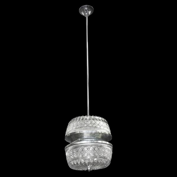 Crystal and metal pendant lamp