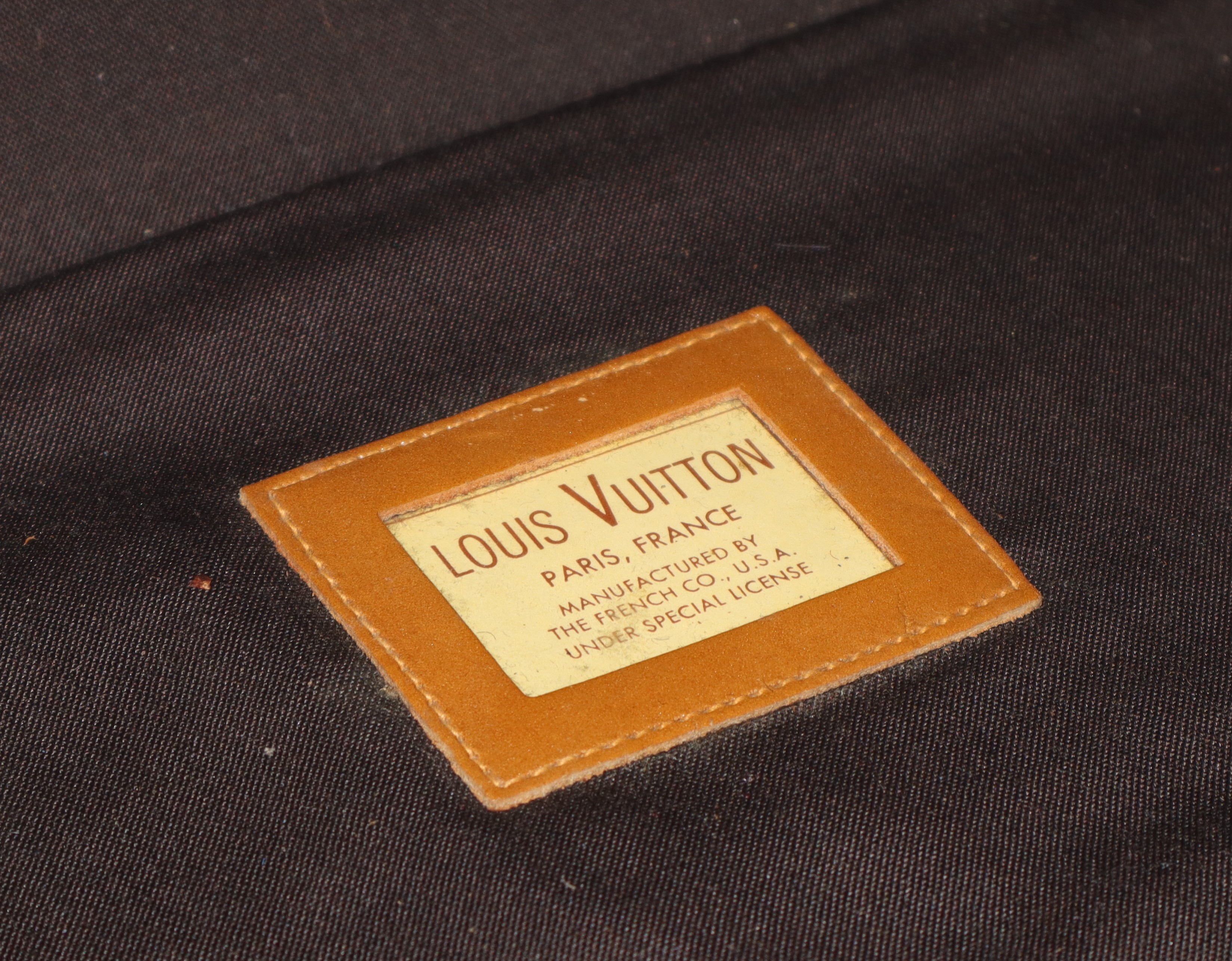 Suitcase Louis Vuitton monogram