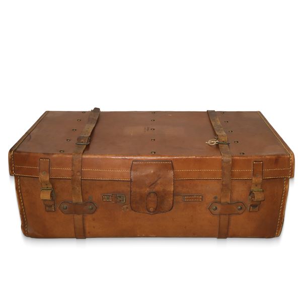 Baule da viaggio vintage in pelle con fibbie