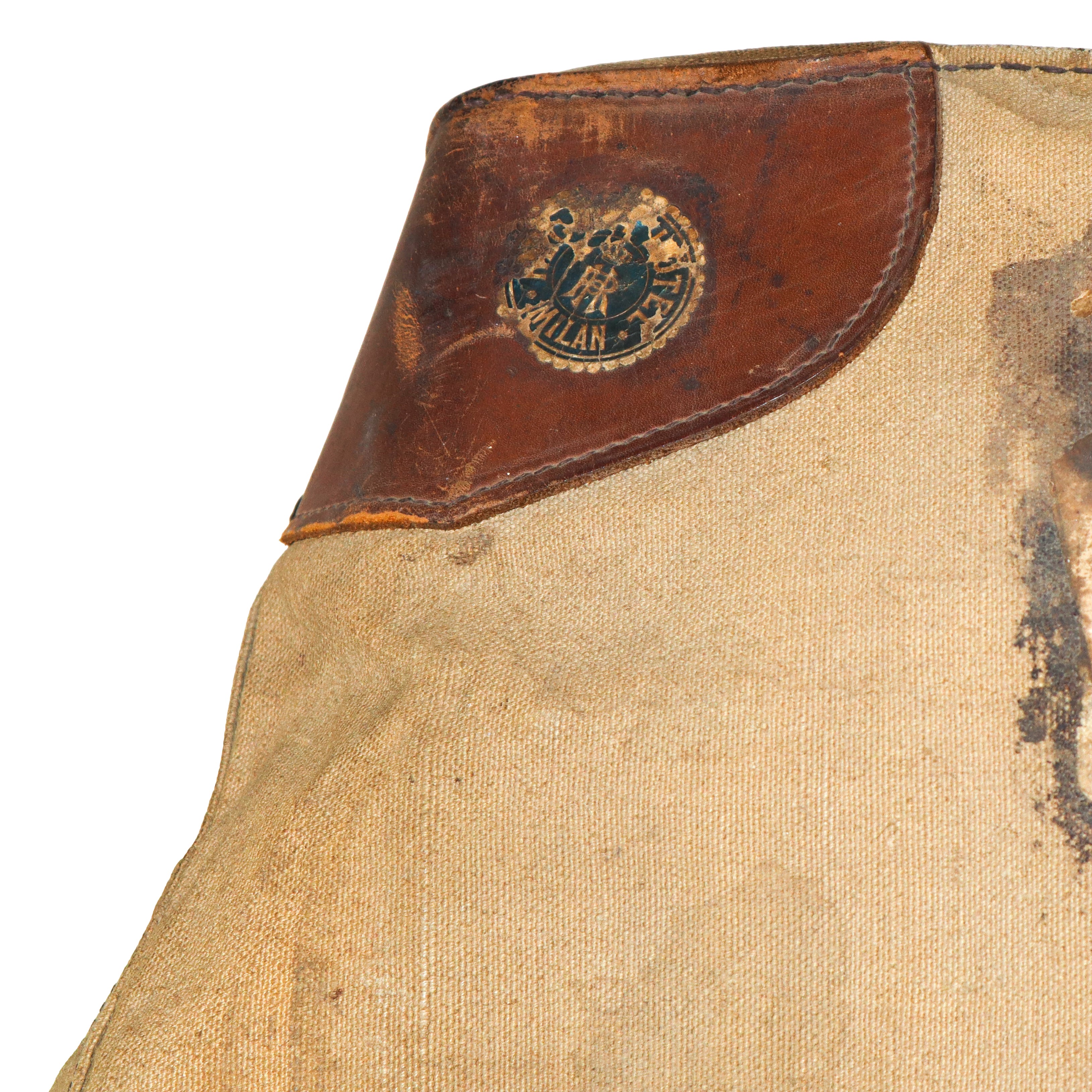 Baule da viaggio vintage in pelle con fibbie