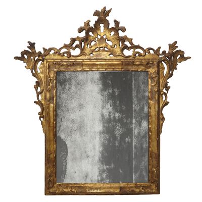 Specchiera in legno dorato a foglia con cimasa, XVIII secolo