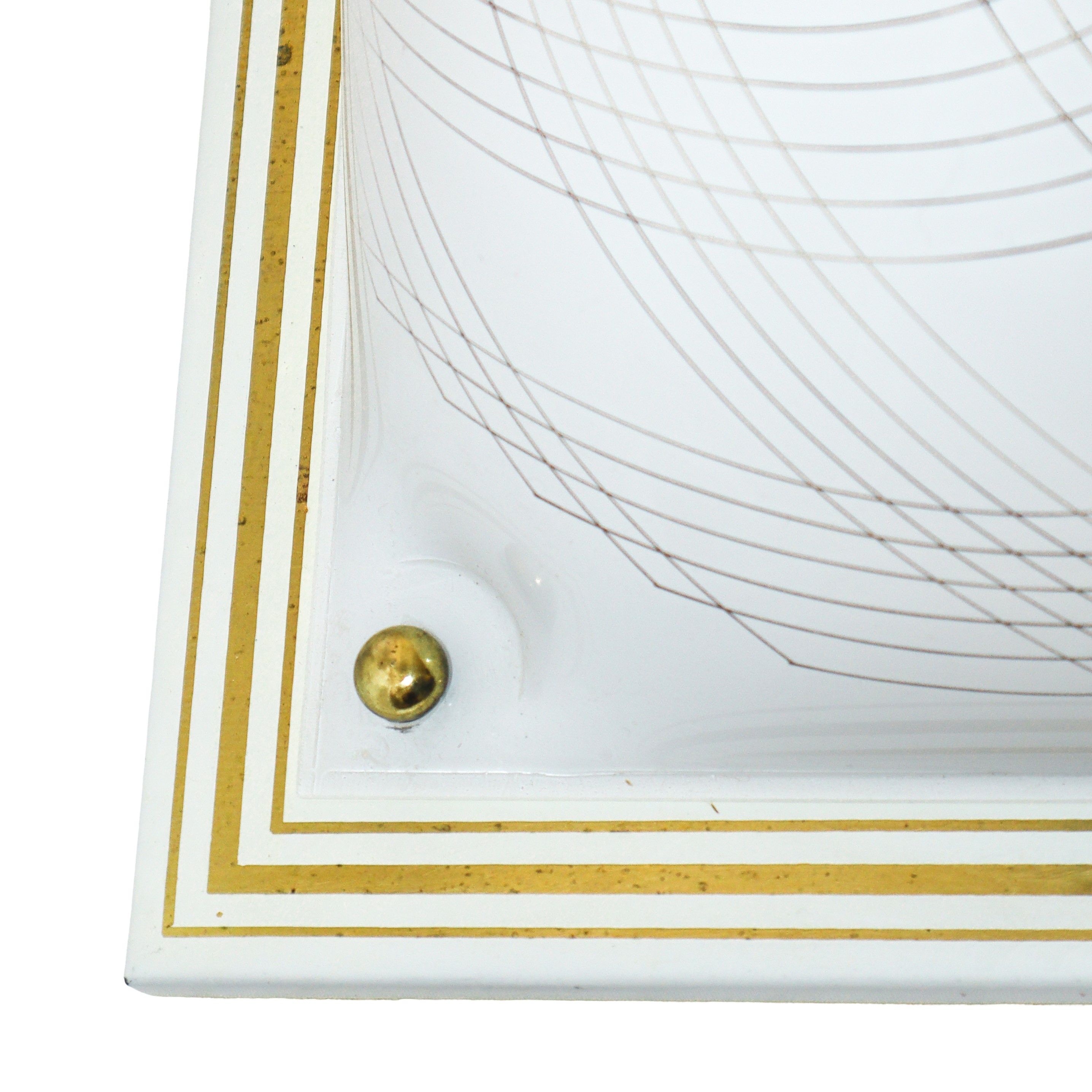 Coppia di plafoniere bianche con decori dorati