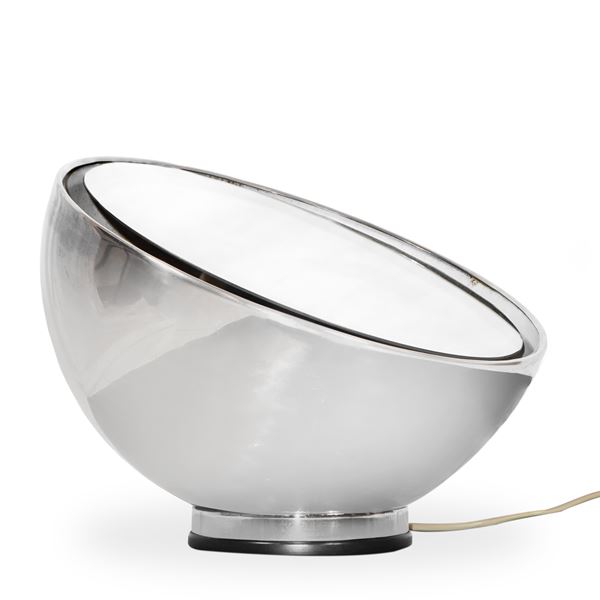 Eyeball spherical table lamp with mirror