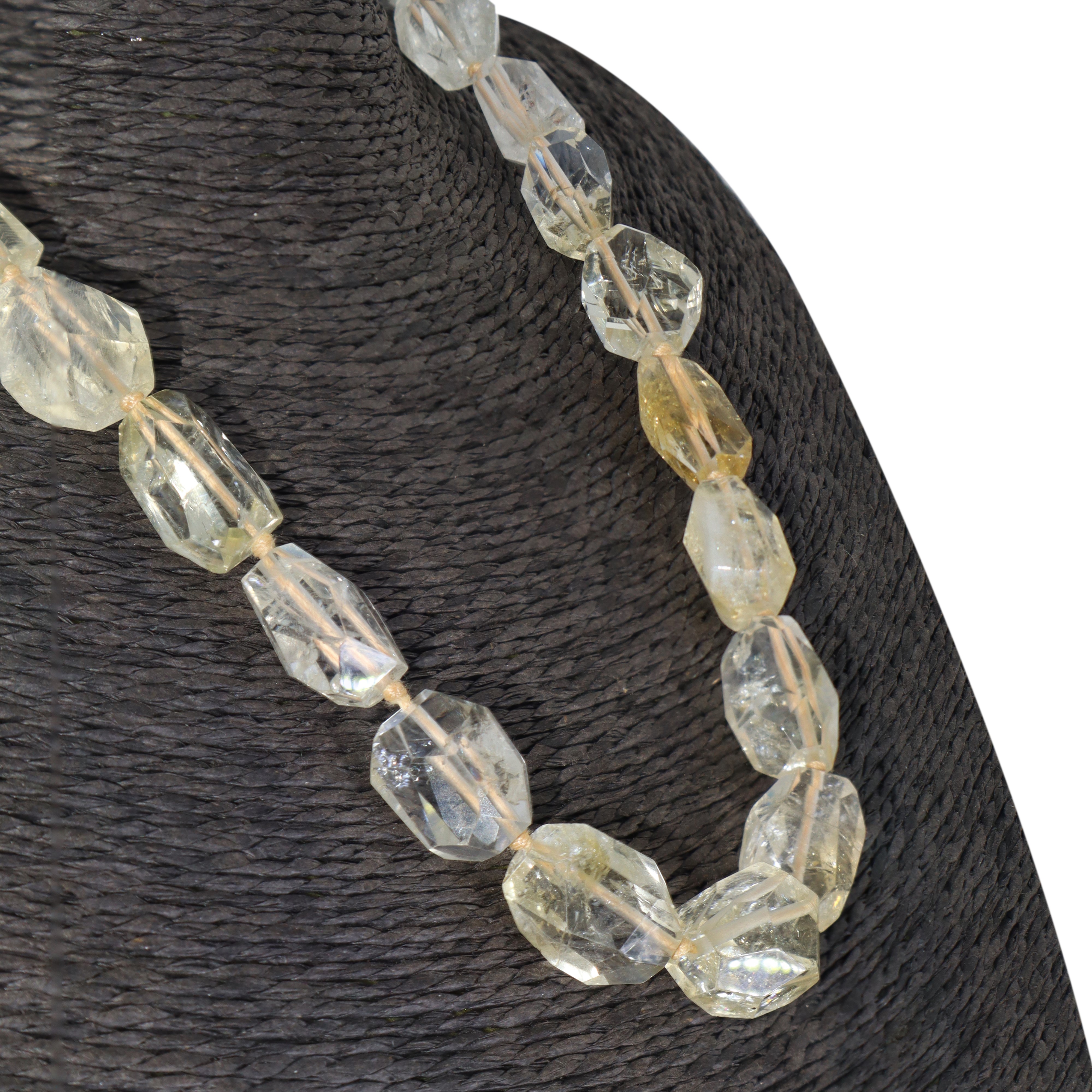 Collana in quarzo citrino sfaccettato con chiusura in argento