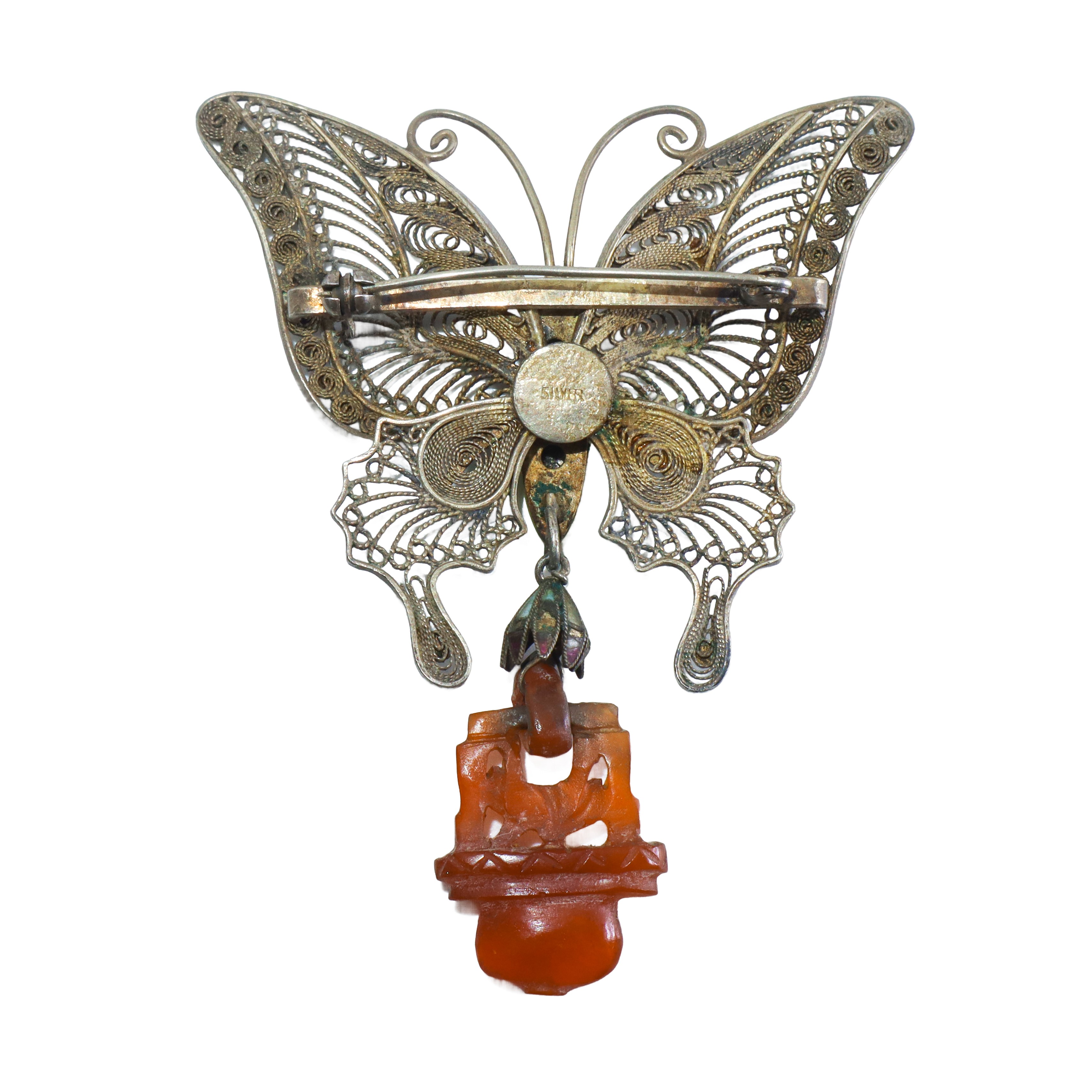 Spilla in silver con farfalla e pendente con corniola