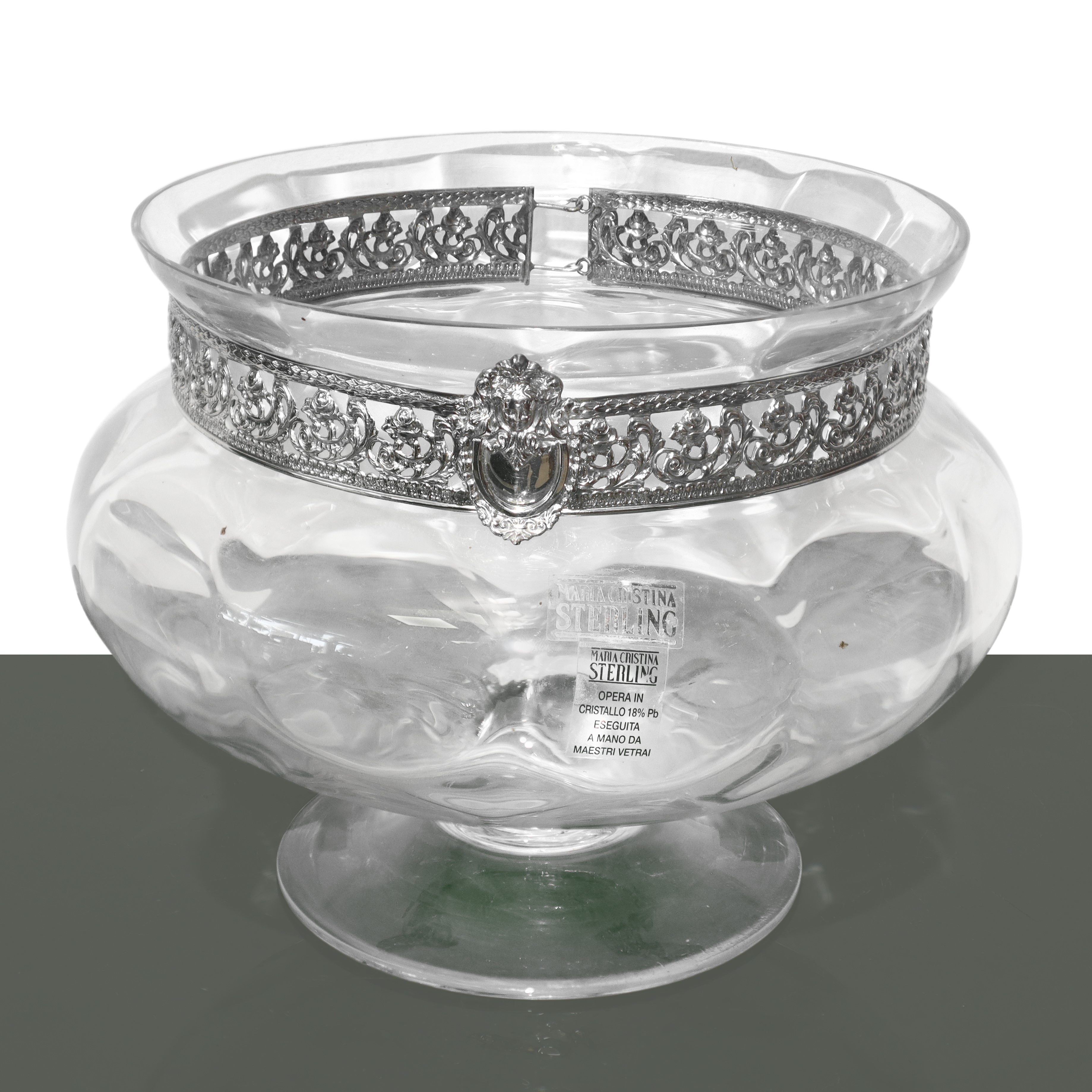centrotavola in cristallo con bocca fascetata in argento sterling a motivi floreali