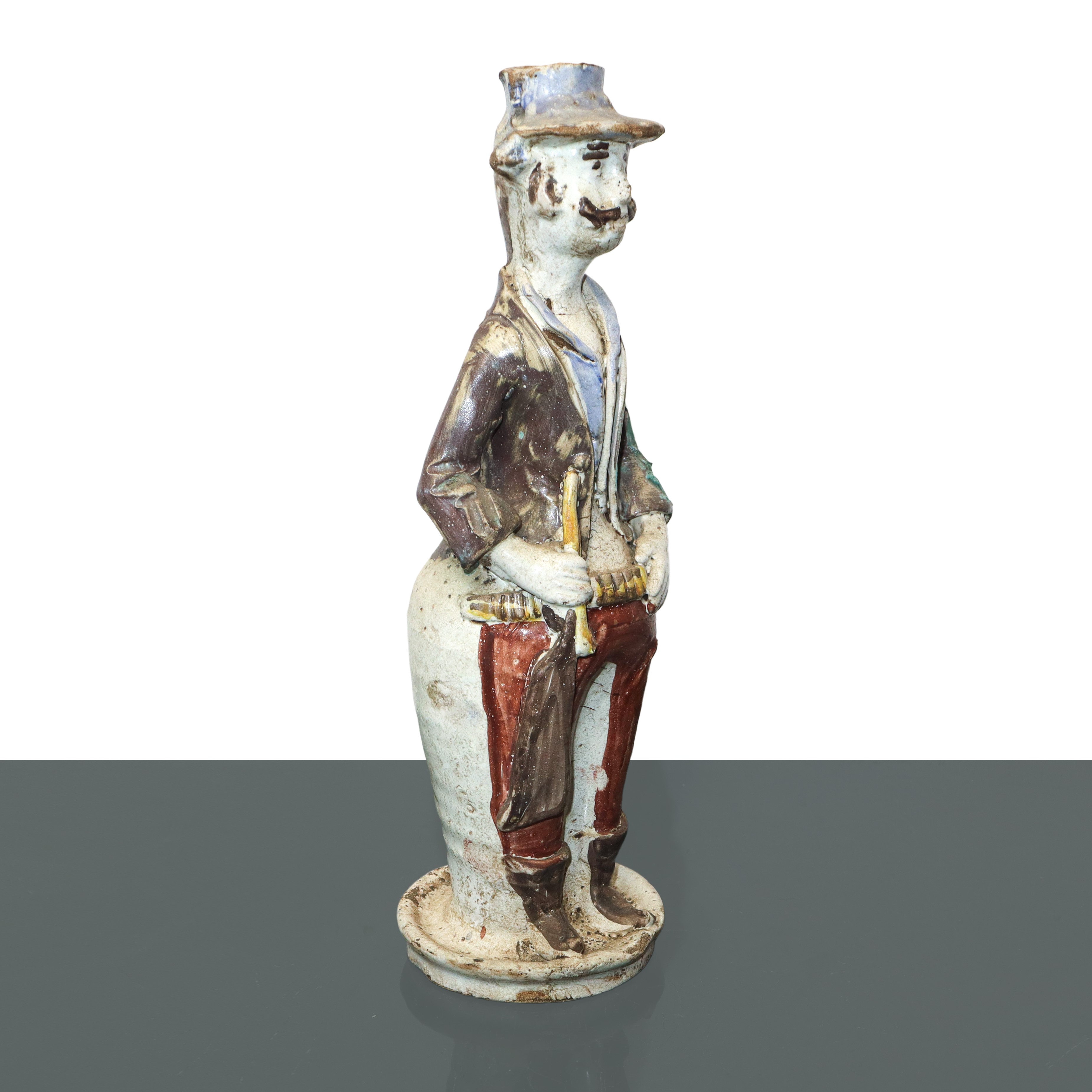 Coppia di lumiere in maiolica di Caltagirone dipinte policrome