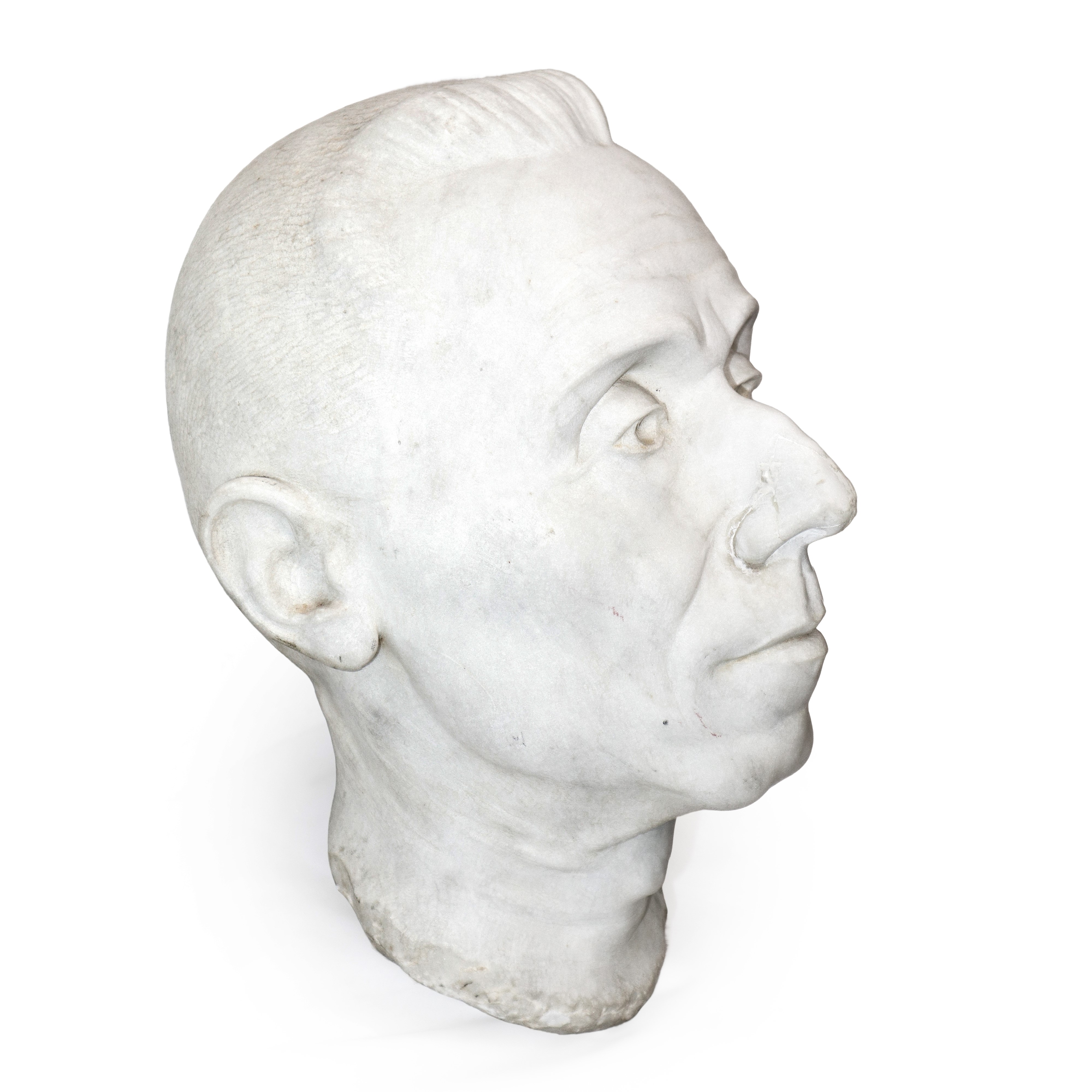Testa di uomo, scultura in marmo bianco con base in marmo rosso