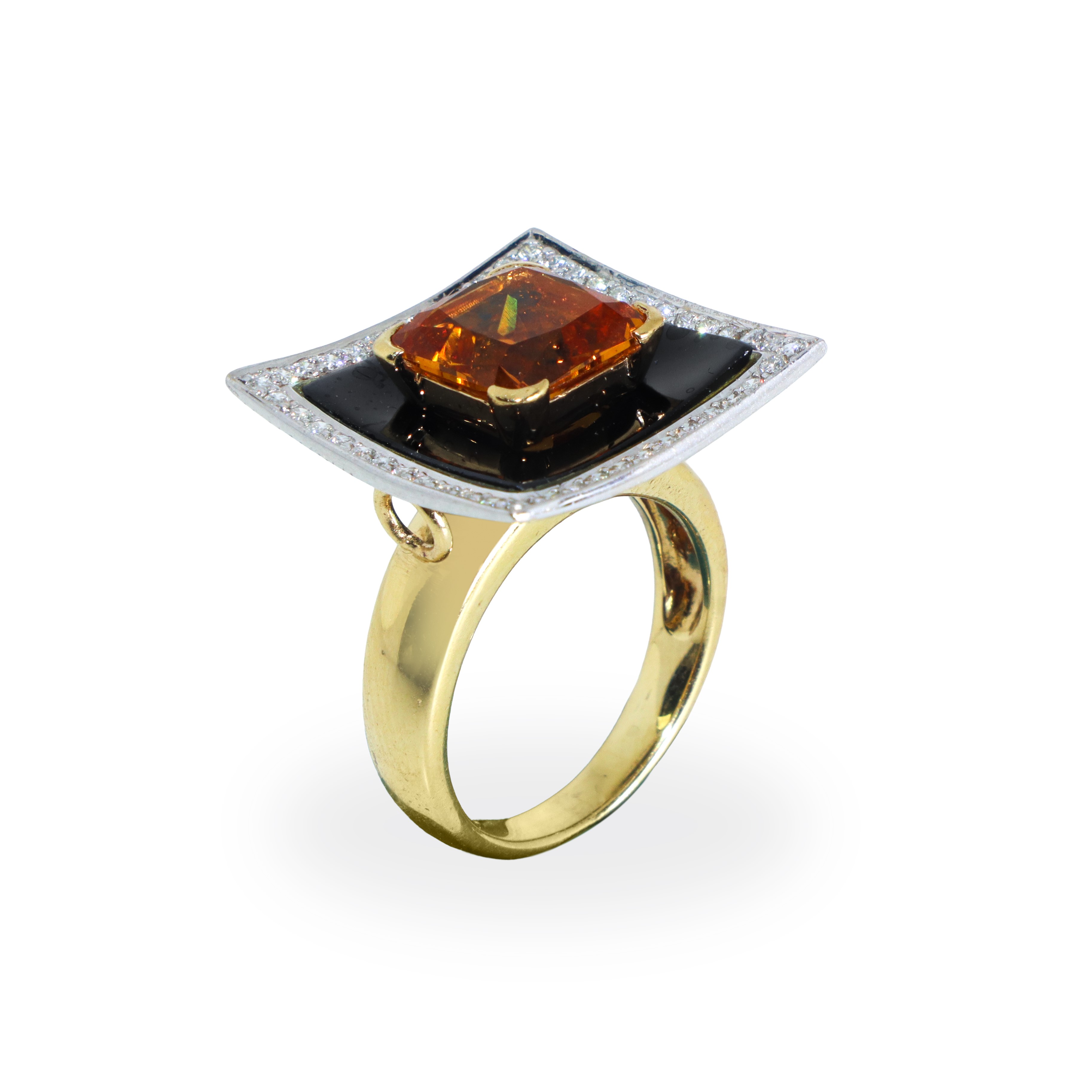 Anello in oro giallo e bianco 18 kt con topazio citrino centrale su onice e ghiera di brillanti