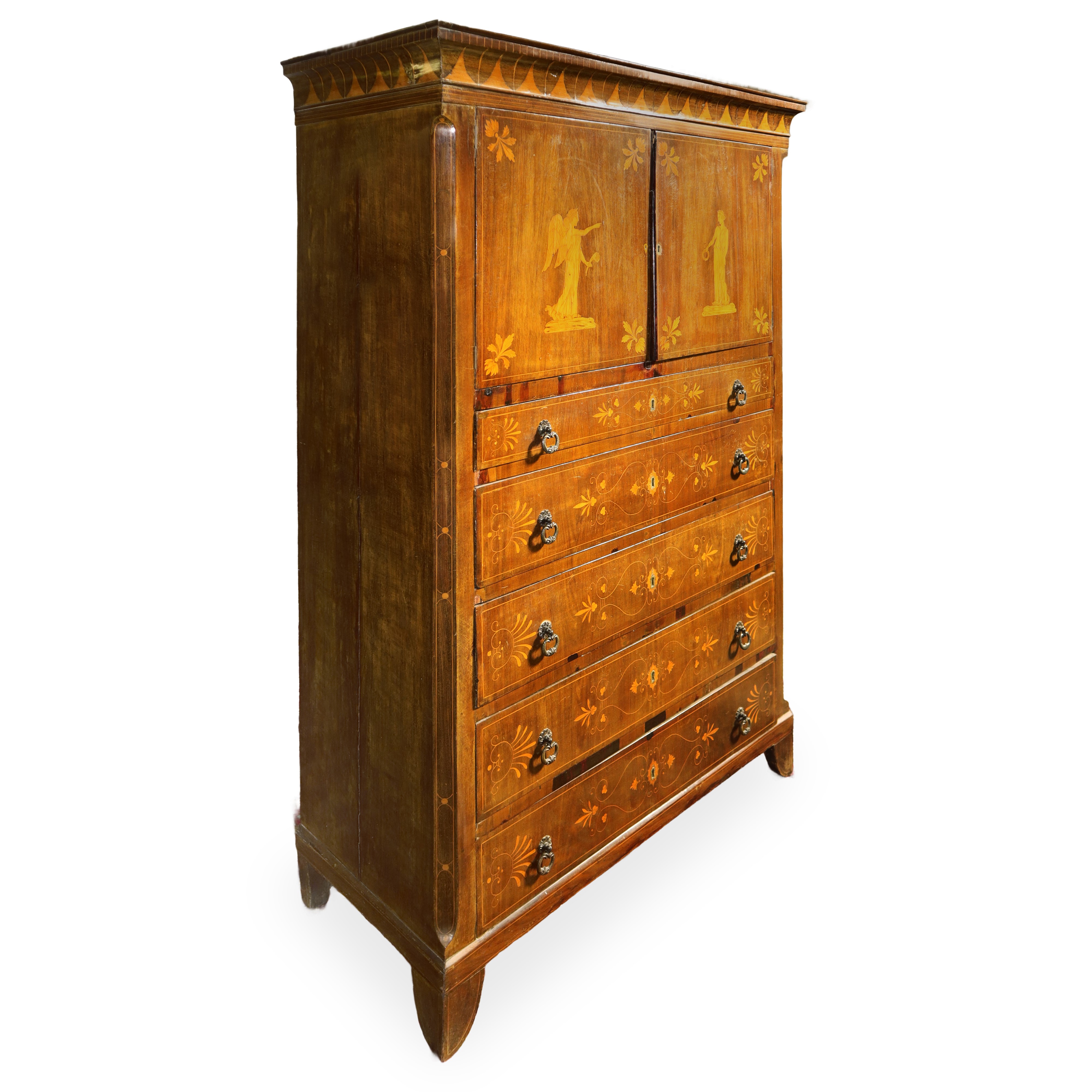 CHIFFONIER INTARSIATA CON FIGURE CLASSICHE SUI DUE SPORTELLI SUPERIORI E CON MOTIVI FLOREALI SUI ...