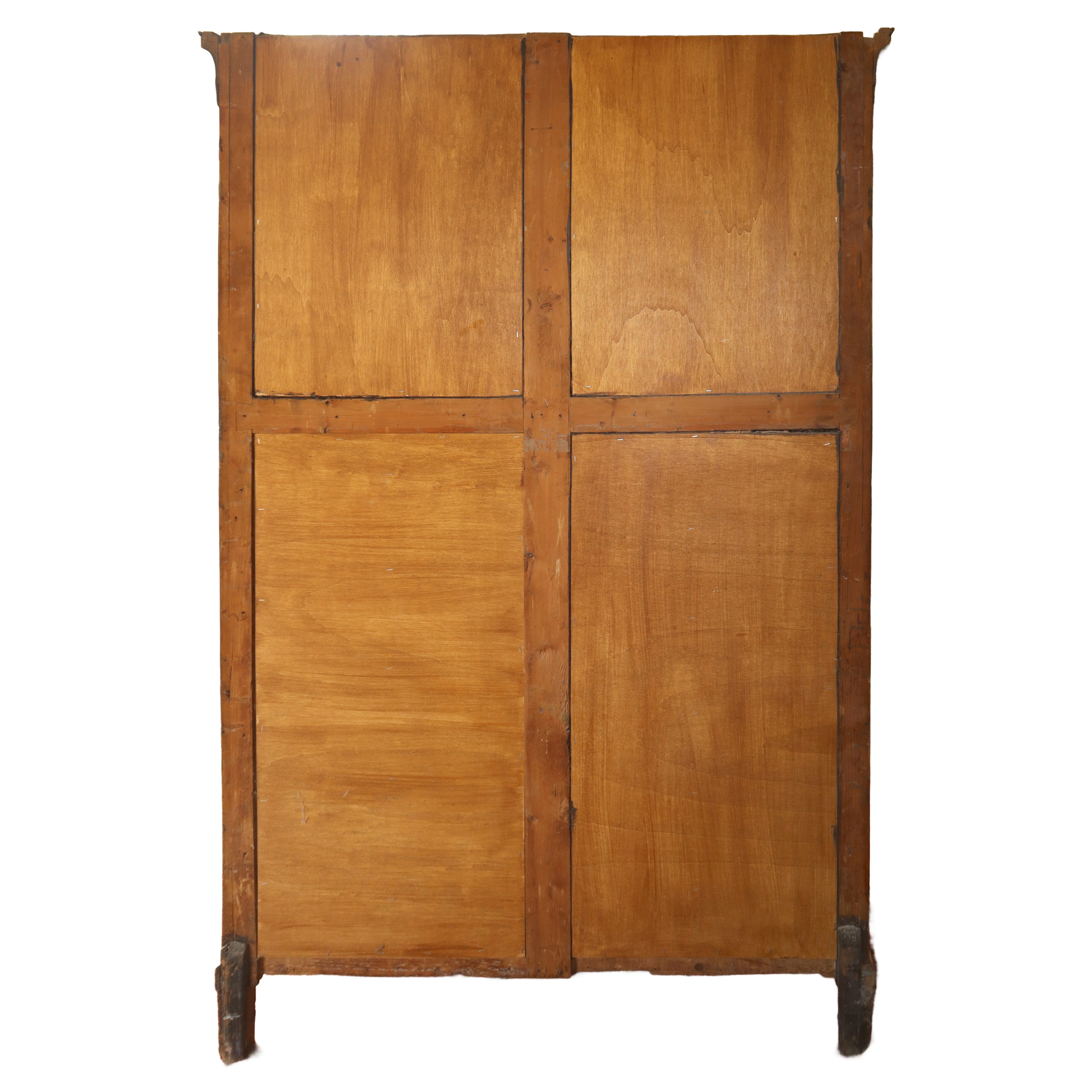 CHIFFONIER INTARSIATA CON FIGURE CLASSICHE SUI DUE SPORTELLI SUPERIORI E CON MOTIVI FLOREALI SUI ...