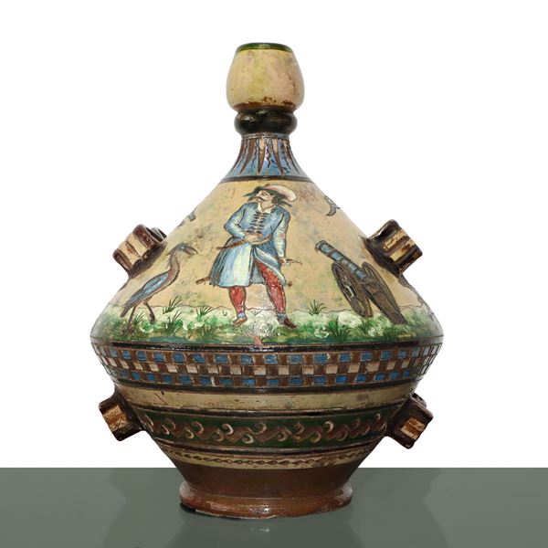 Vaso in Ceramica di Montopoli Val D'Arno policroma con personaggi e animali