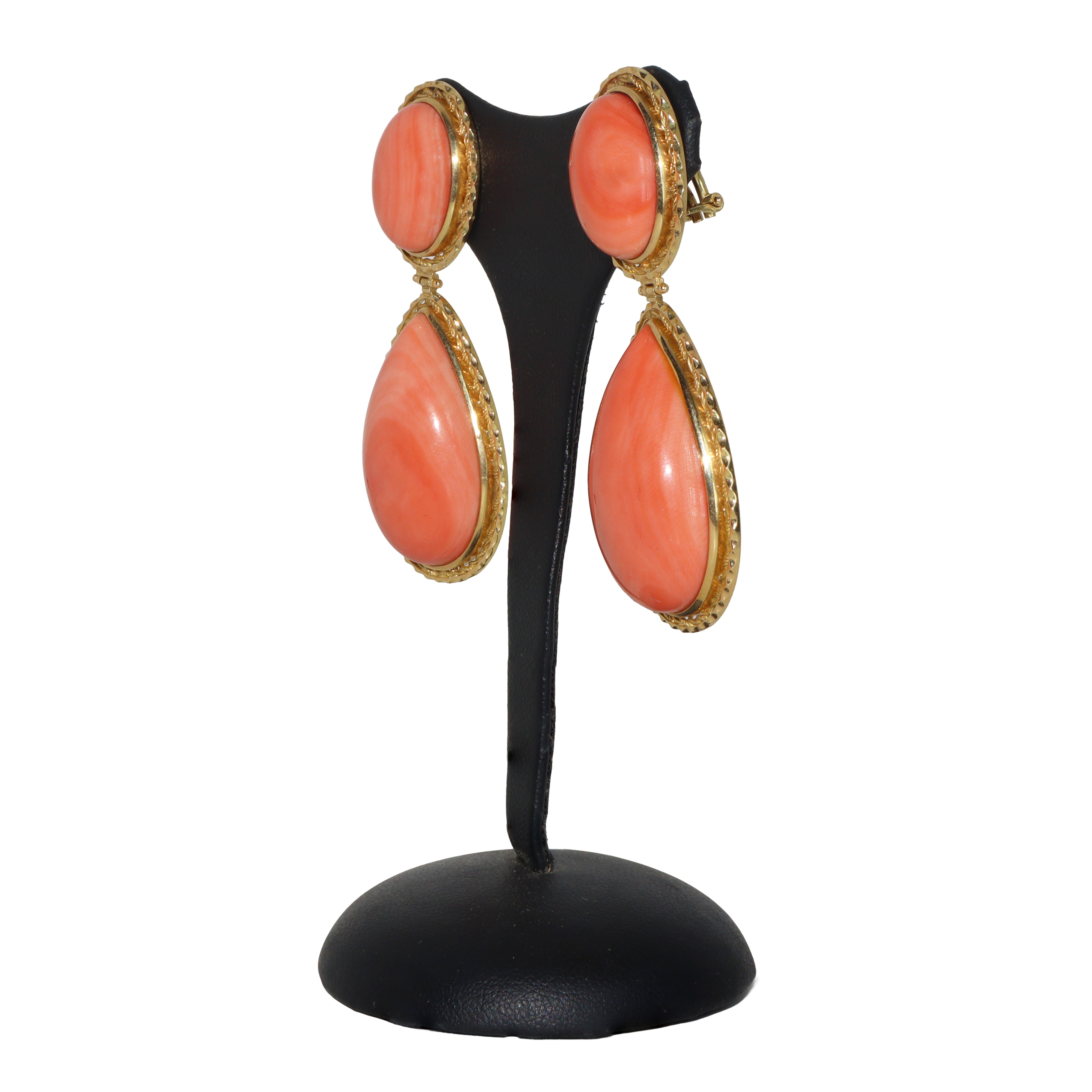 Orecchini in oro giallo 18 kt e corallo