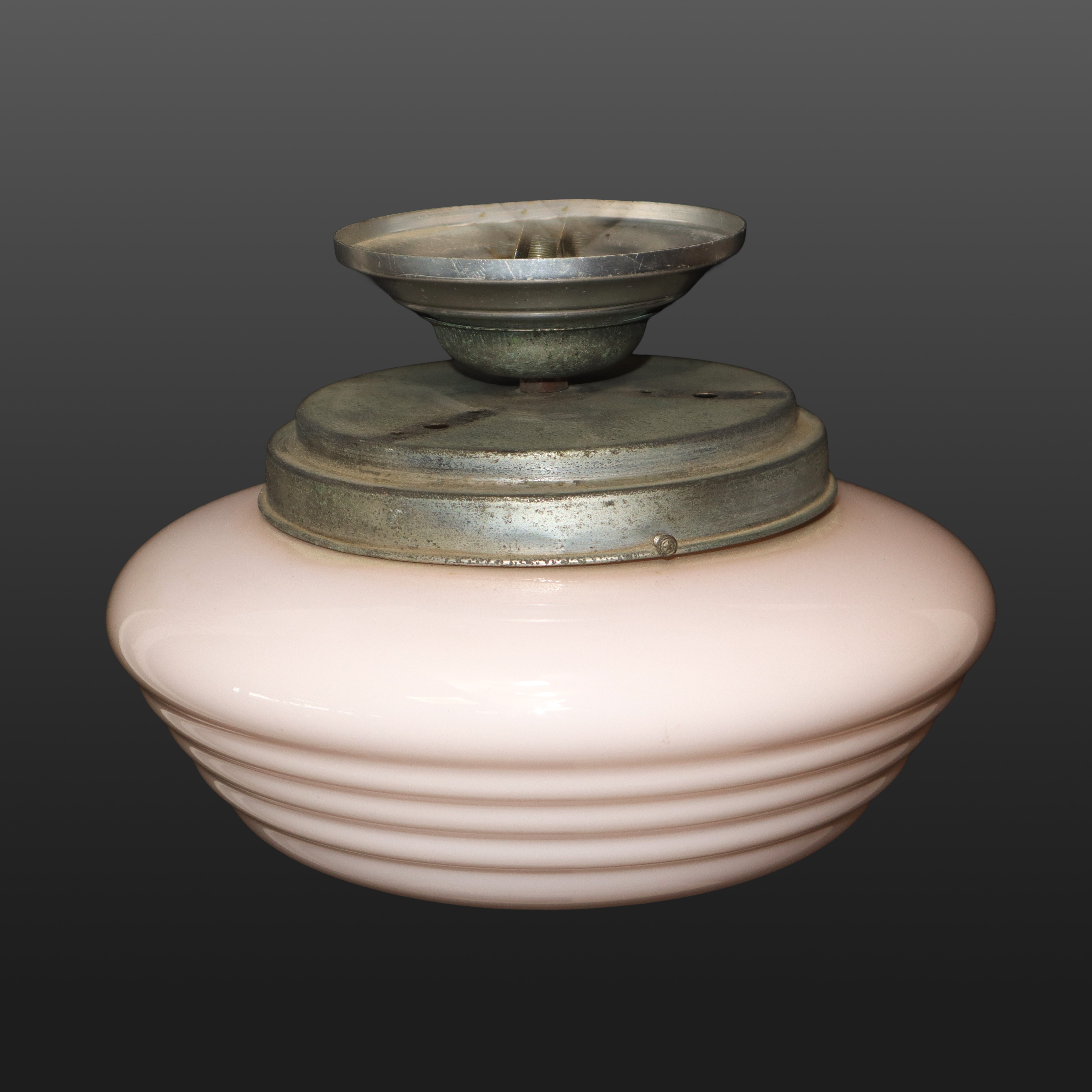 Lampadario Decò in opaline rosa
