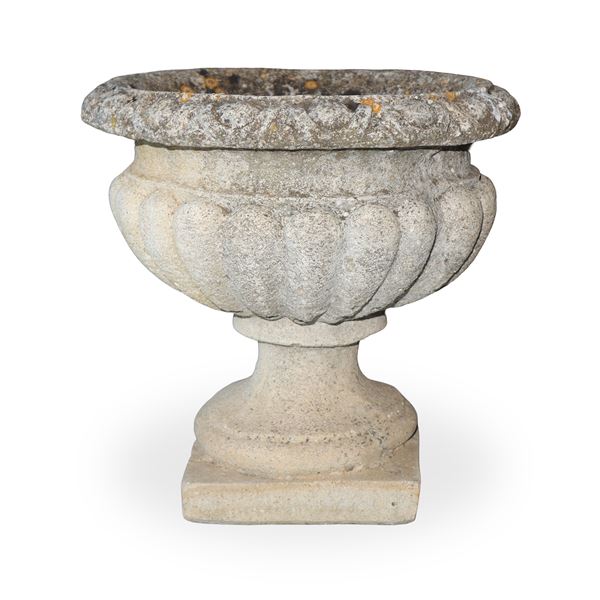 Small crater-shaped cement mortar vase