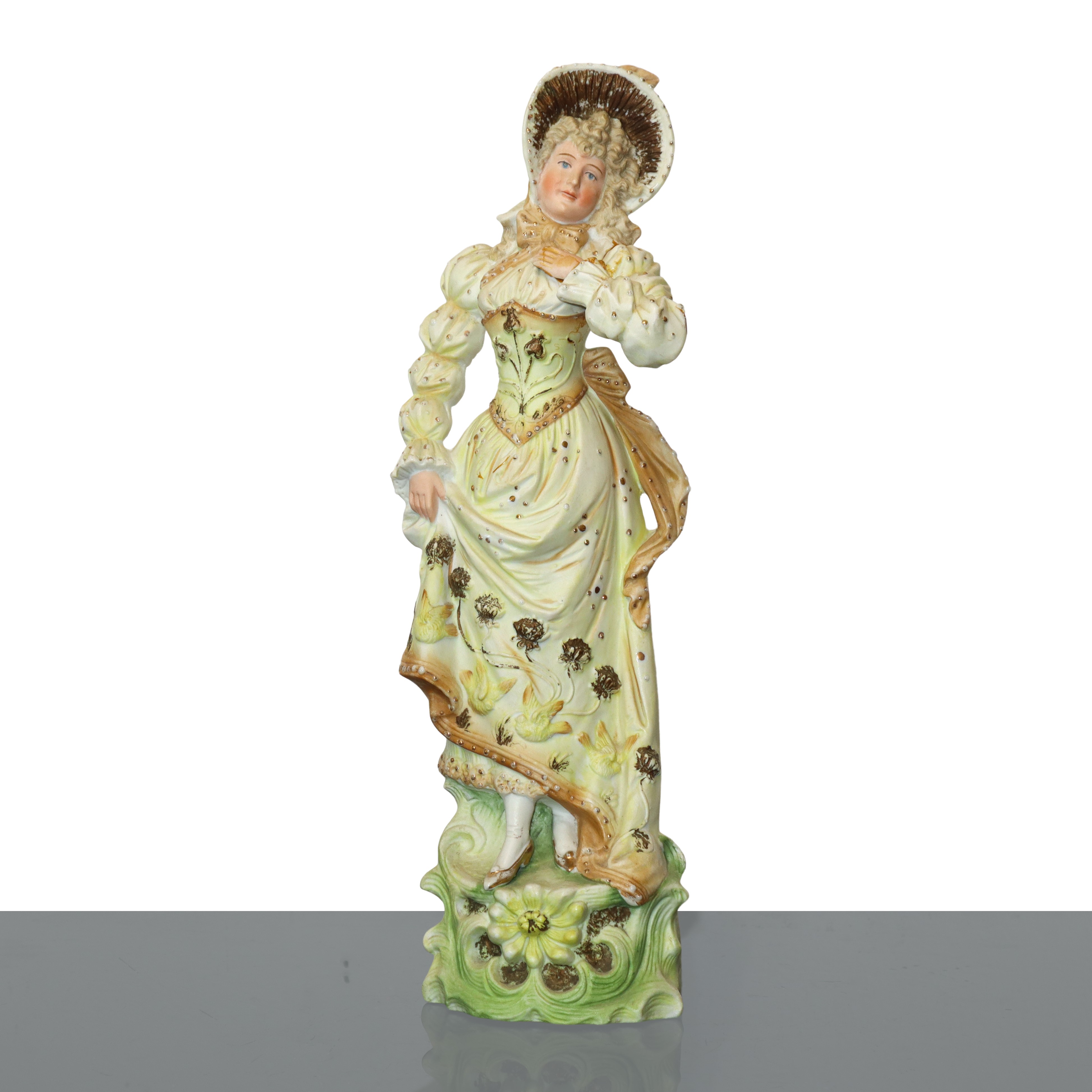 Coppia di figurine in biscuit dipinte policrome