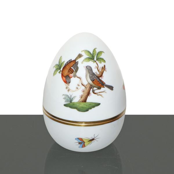 Herend  Hungary : Piccolo portagioie a forma di uovo in porcellana Herend Rothschild  - Asta Argenti e Art De La Table - Casa d'aste La Rosa