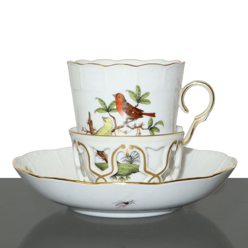 Tazzina con piattino in porcellana Herend serie Rothschild