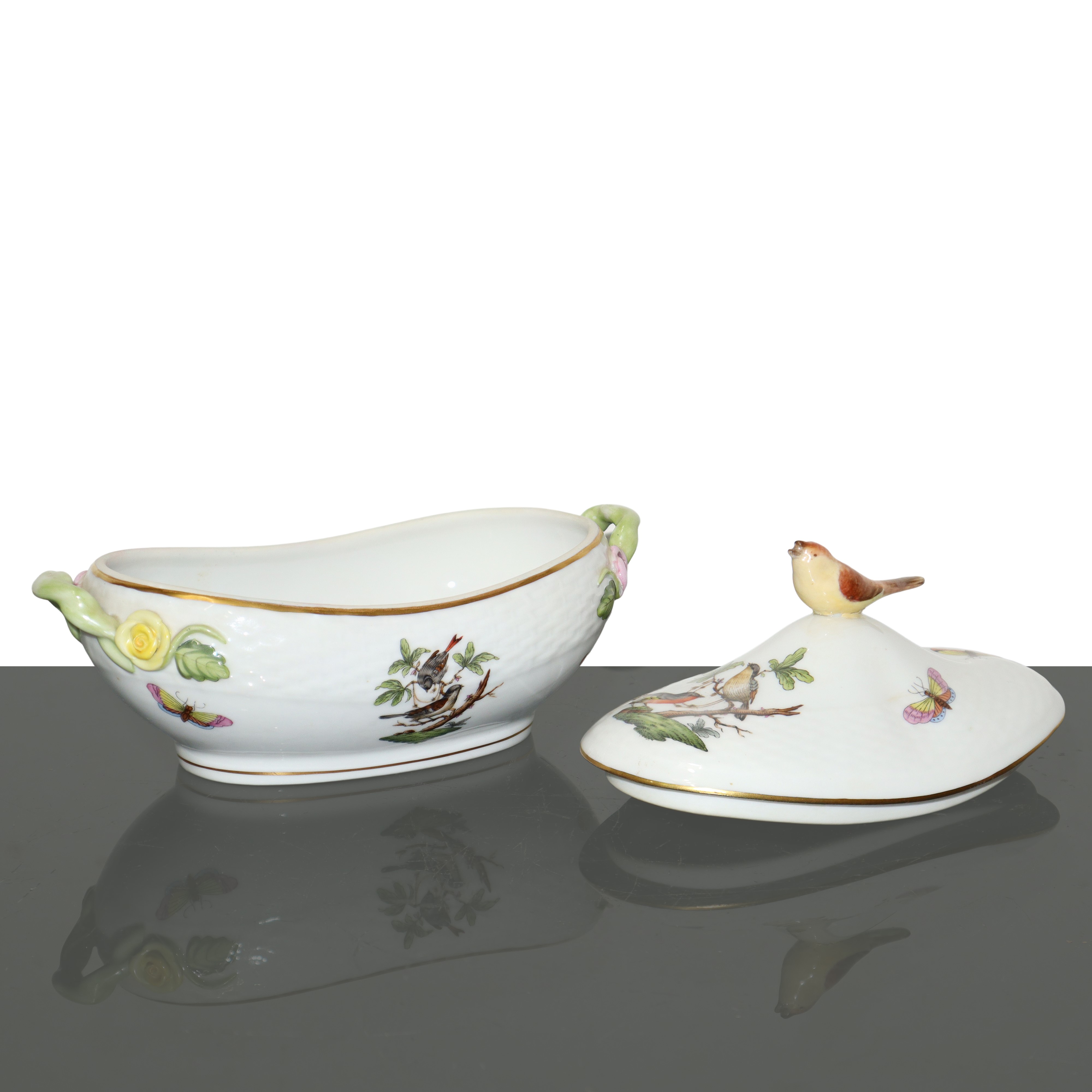 Portacioccolattini in porcellana bianca Herend serie Rothschild, con presa a guisa di uccellino