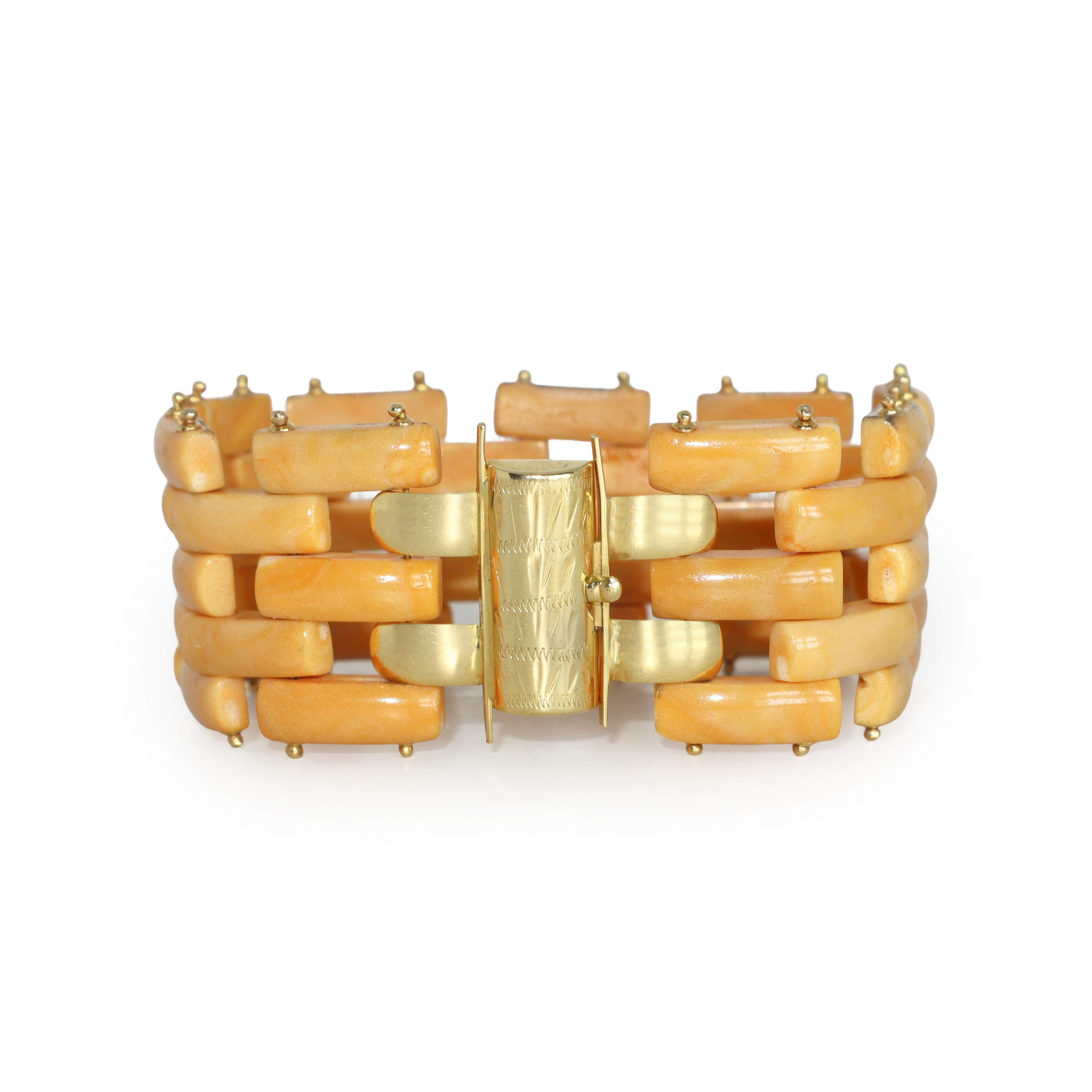 Bracciale a fascia in corallo rosa con susta in oro 750
