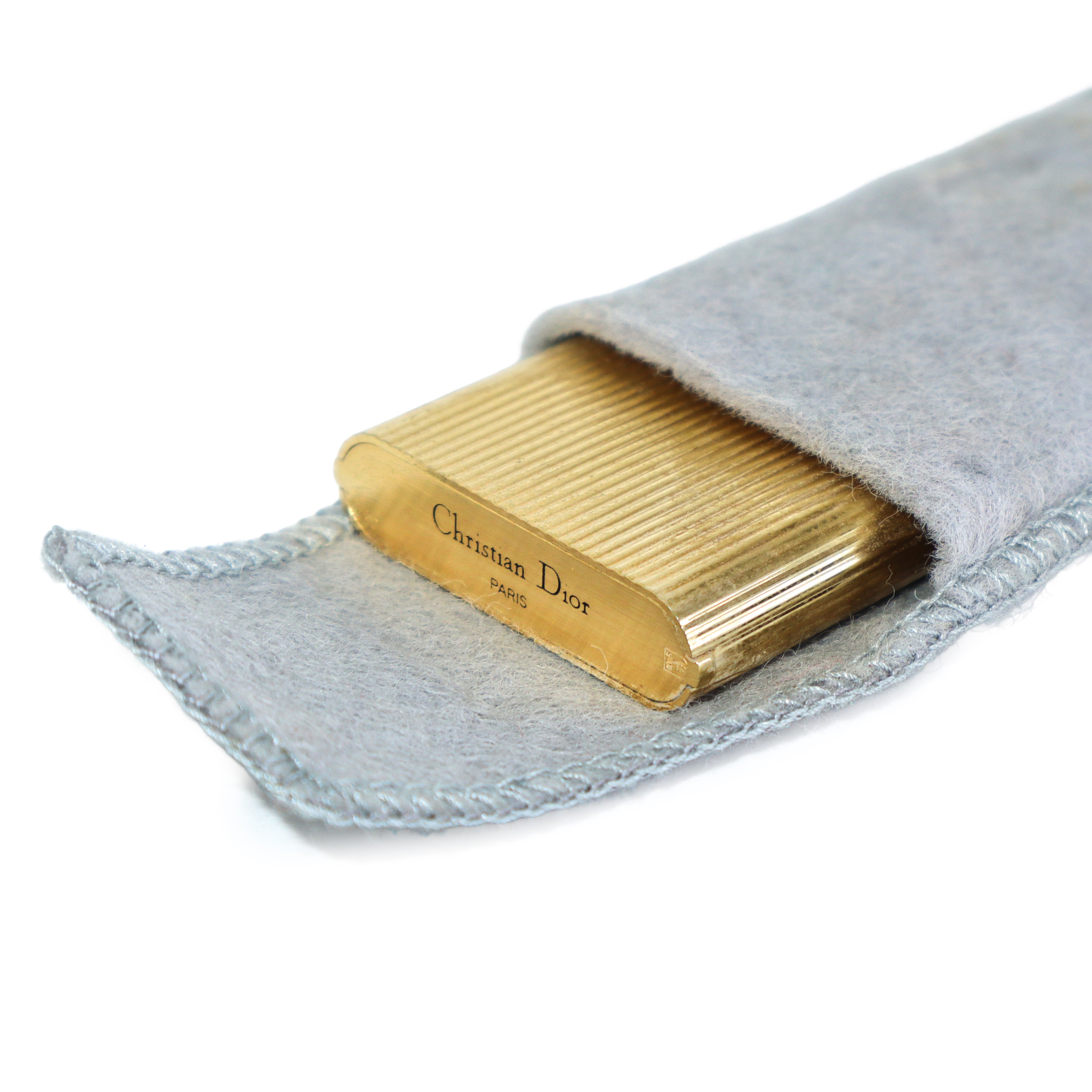 Accendino placcato oro