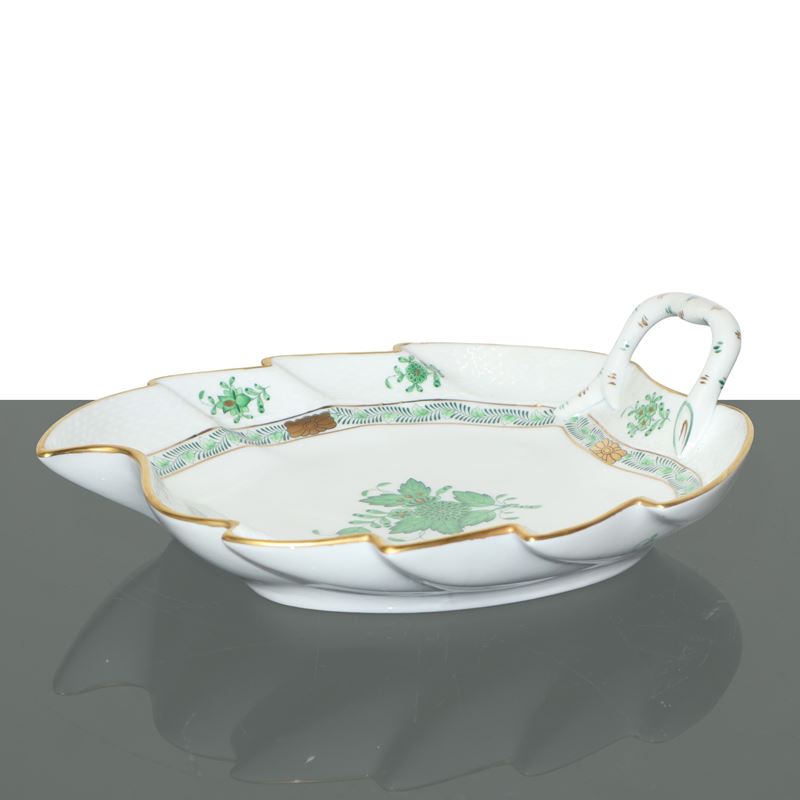 Foglia in porcellana bianca Herend decoro Apponyi verde