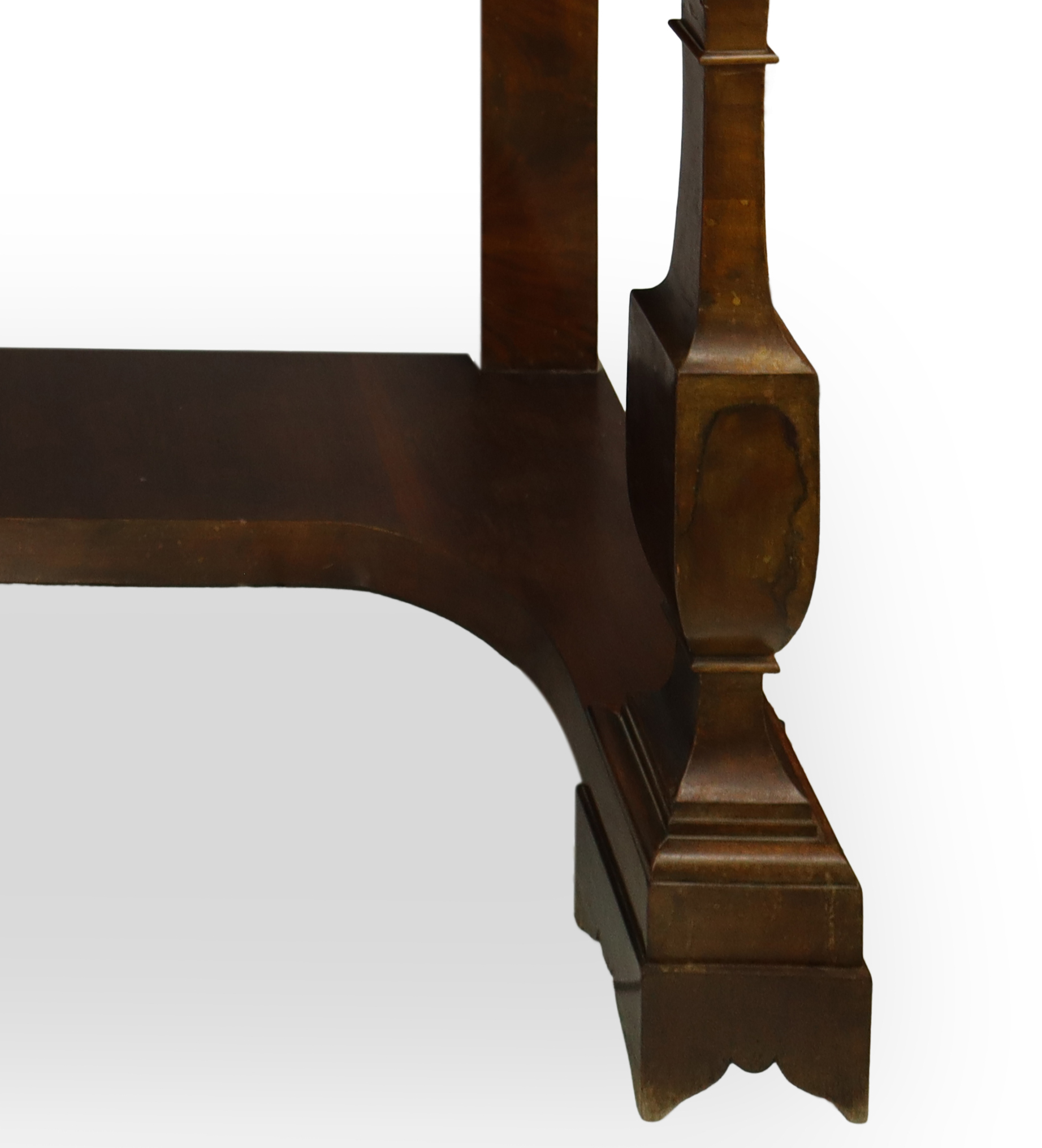 Console Carlo X intarsiata in legni chiari