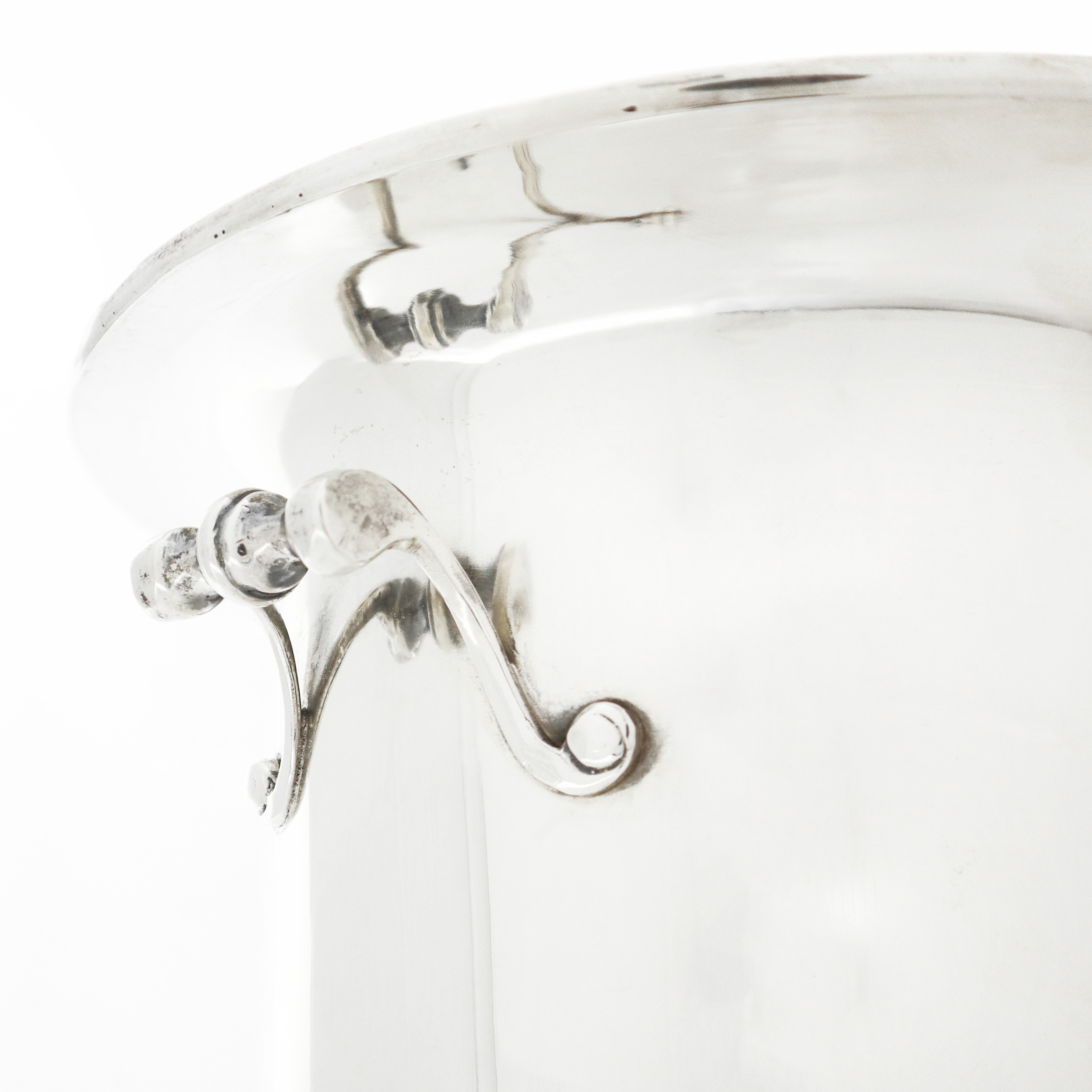 Suaglass in argento 800 con prese laterali