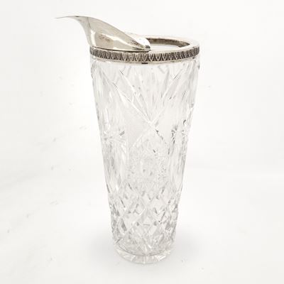 Mixing glass in cristallo molato con dettagli in metallo argentato