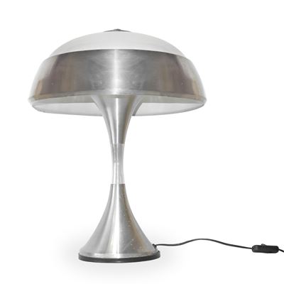 Lampada da tavolo a fungo, metallo cromato e vetro opalino