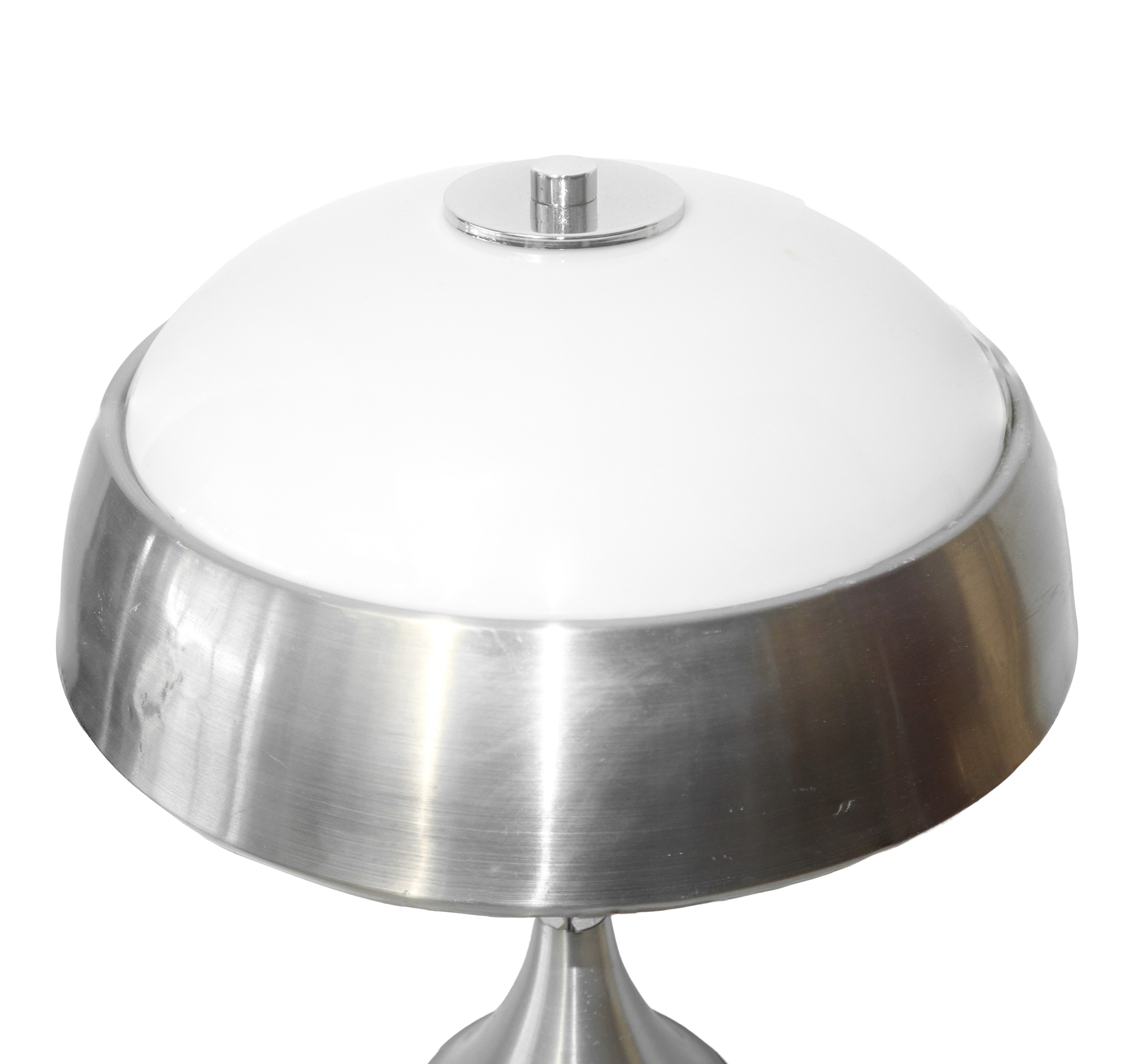 Goffredo Reggiani - Lampada da tavolo a fungo, metallo cromato e vetro opalino