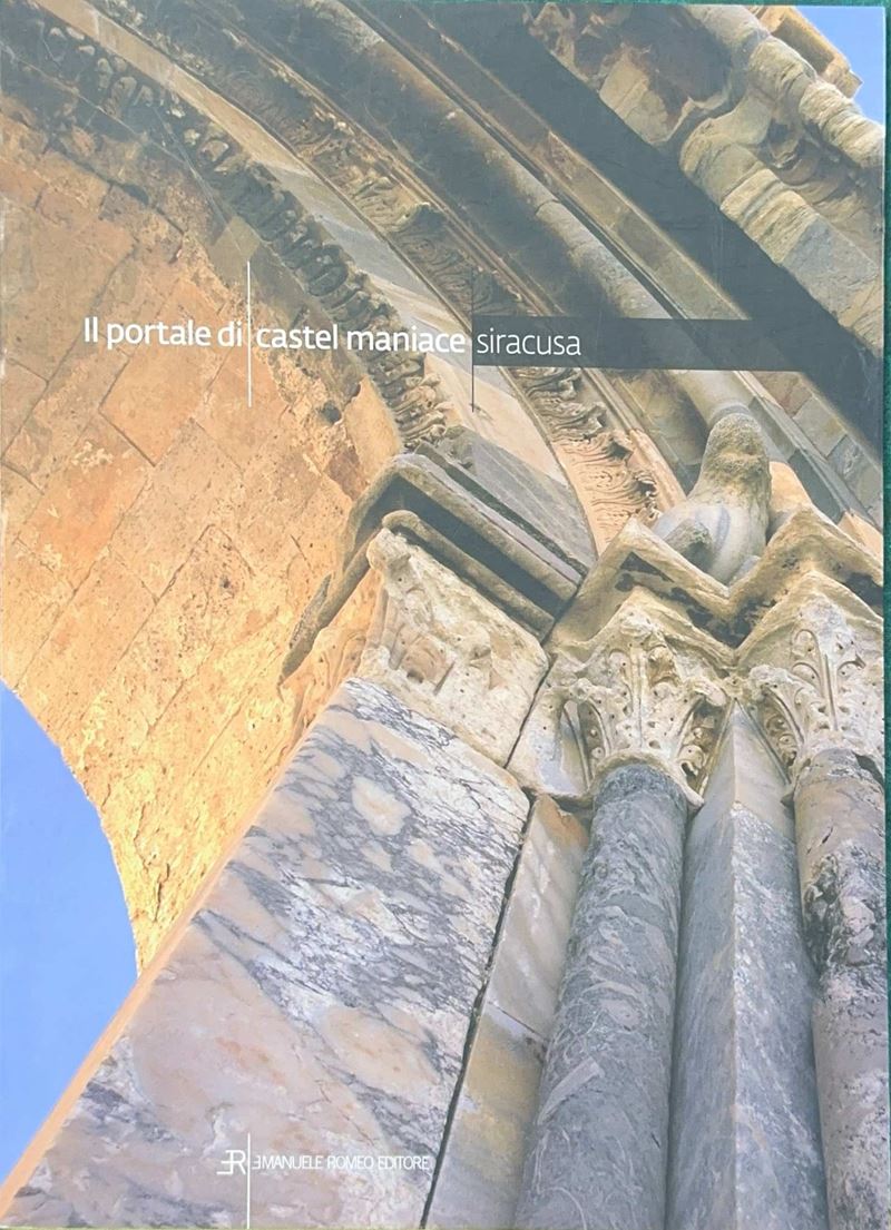 Il portale di Castel Maniace Siracusa