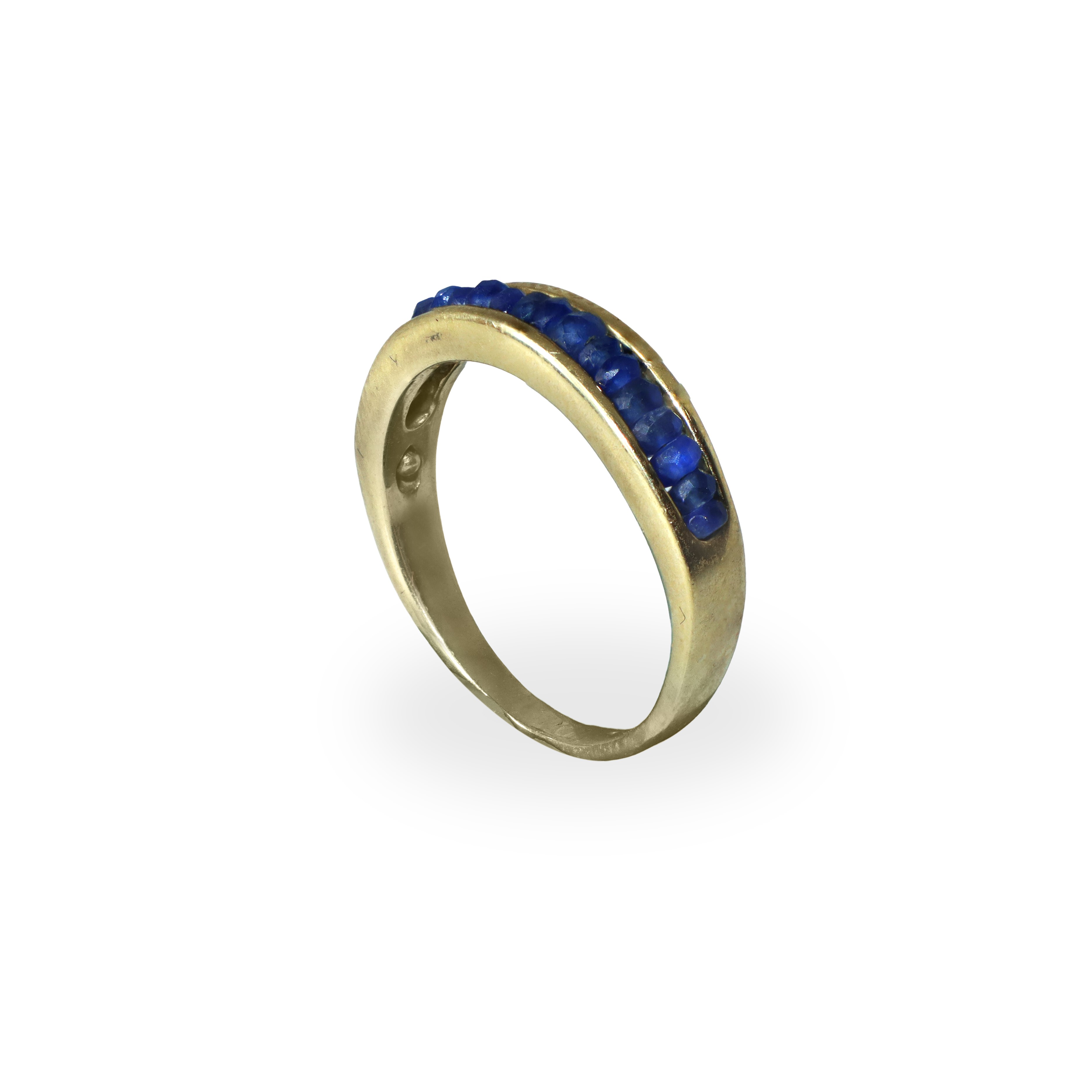 Anello in oro giallo 750 e pietre blu