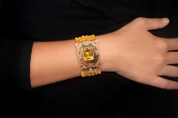 Bracciale in oro 12 carati ( 500) con quarzi citrini e topazio