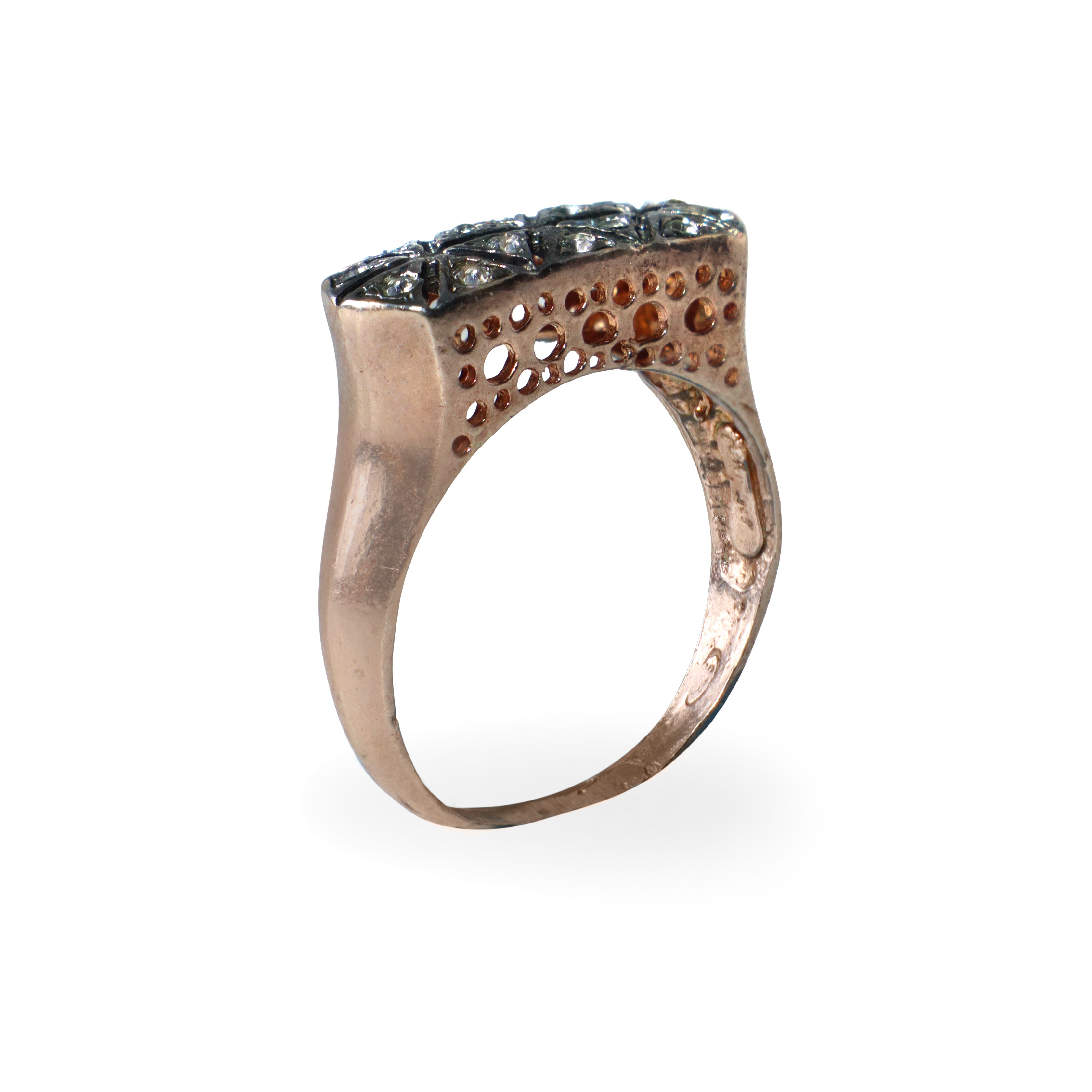 Anello in argento 925 e scaglie di brillanti