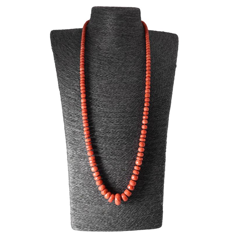 Collana in corallo IN CORALLO DI TRAPANI A RONDELLE SFACCETTATE A DECRESCERE CON SUSTA IN ORO 750