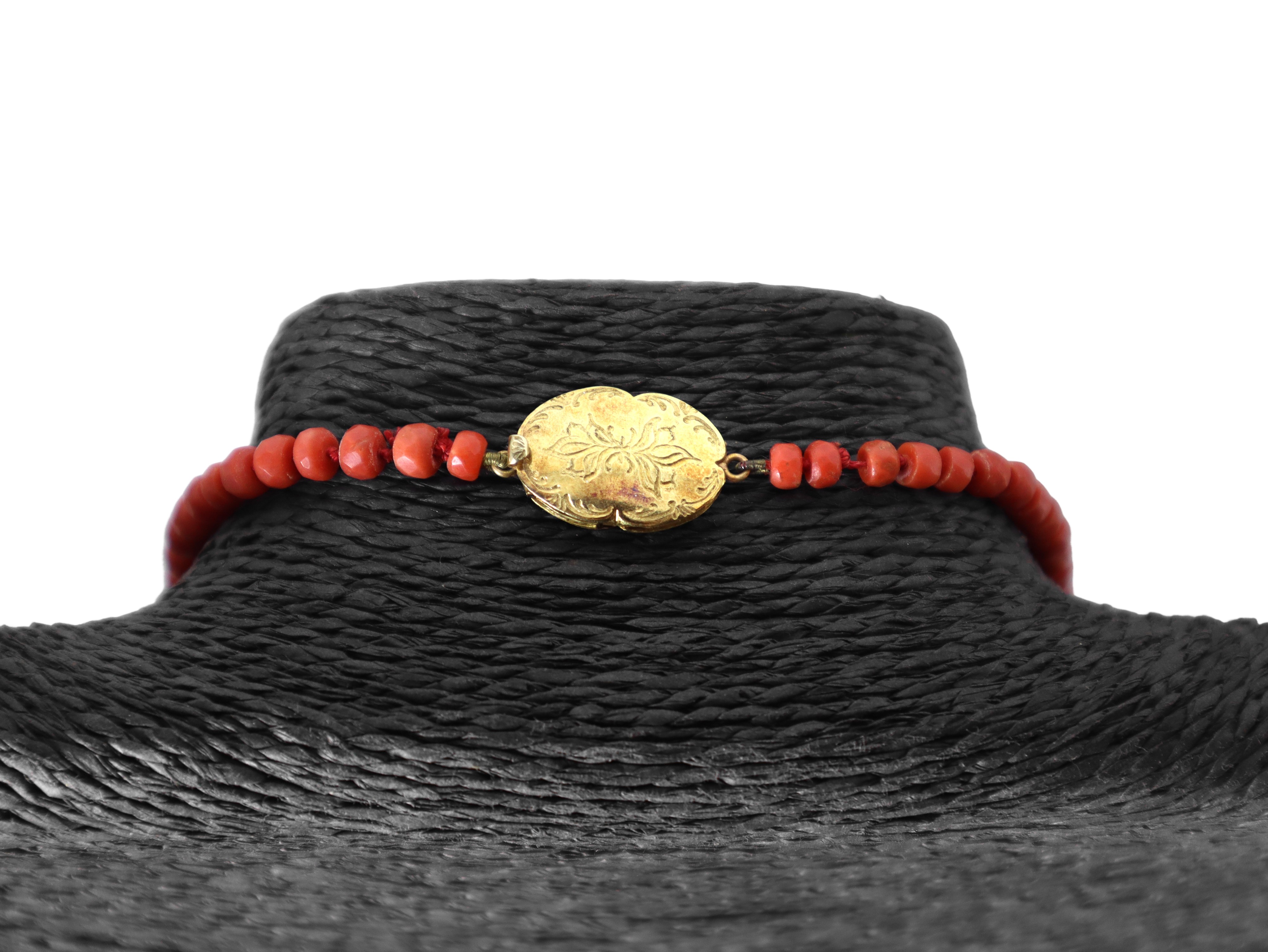 Collana in corallo IN CORALLO DI TRAPANI A RONDELLE SFACCETTATE A DECRESCERE CON SUSTA IN ORO 750