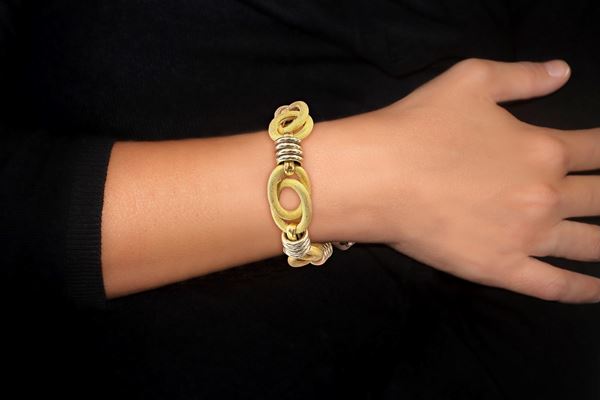 Bracciale vintage in oro giallo 750