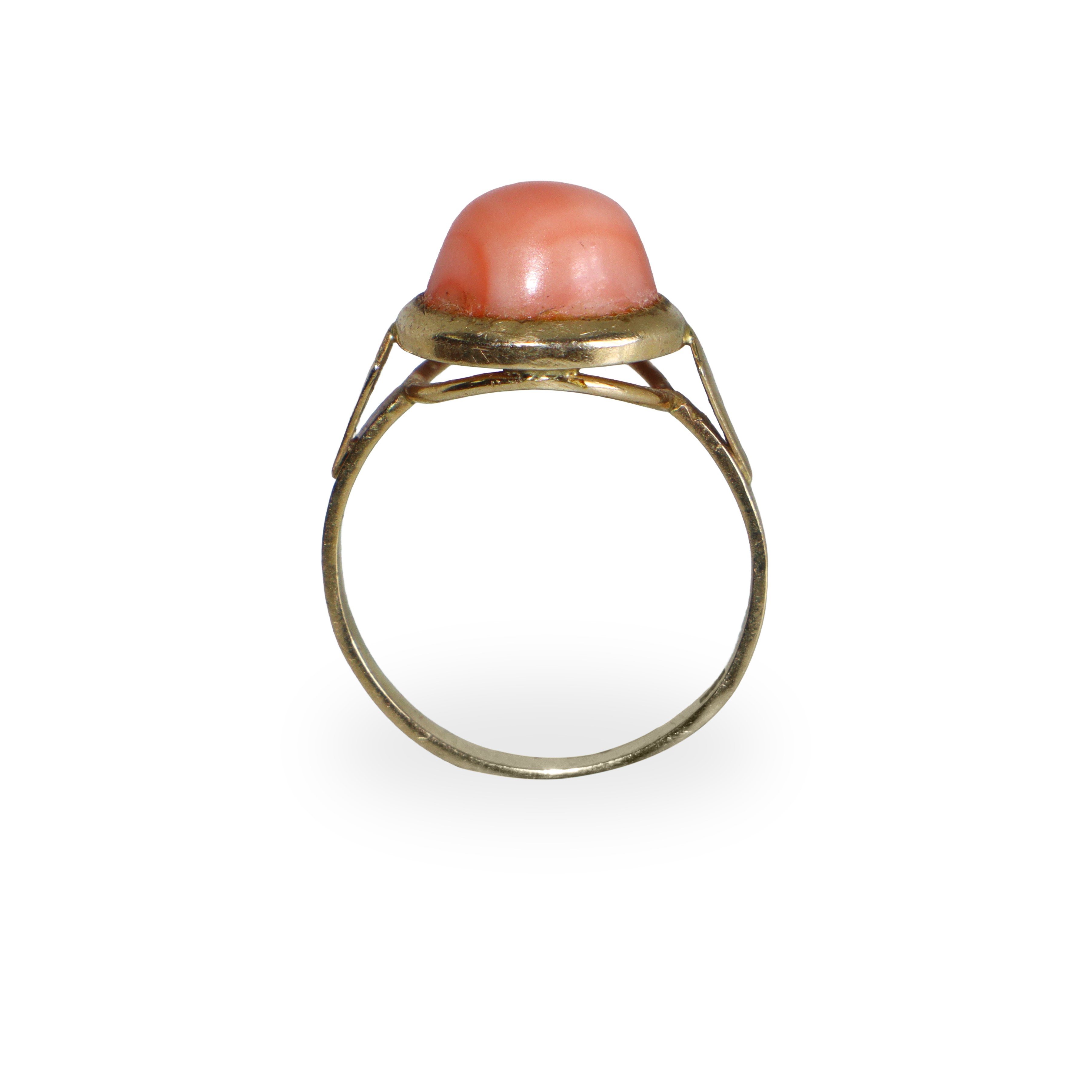 Anello circolare in oro giallo 750 con corallo rosa