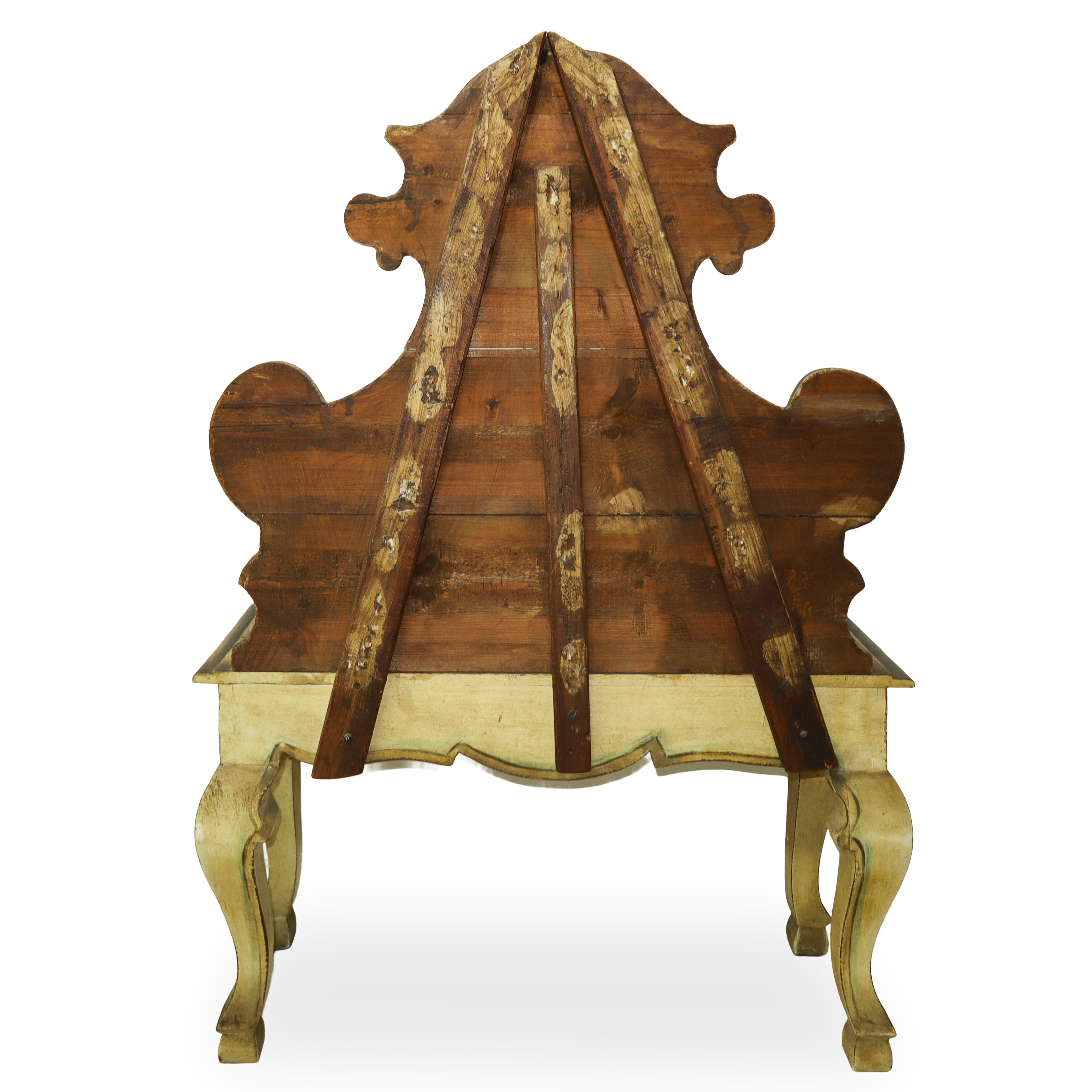 Panca con alzata laccata e dipinta con stemma centrale