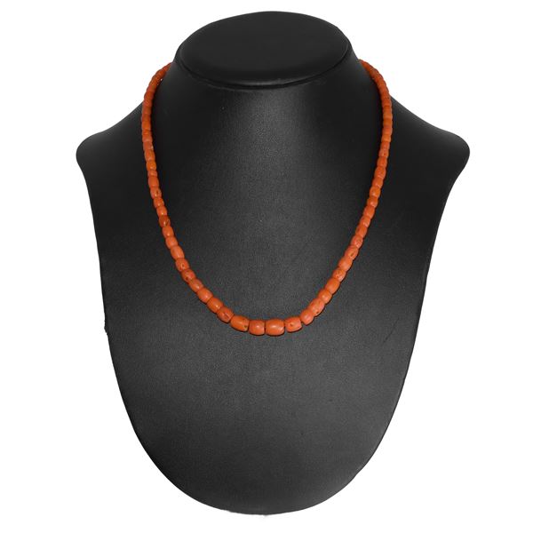 Raw coral necklace